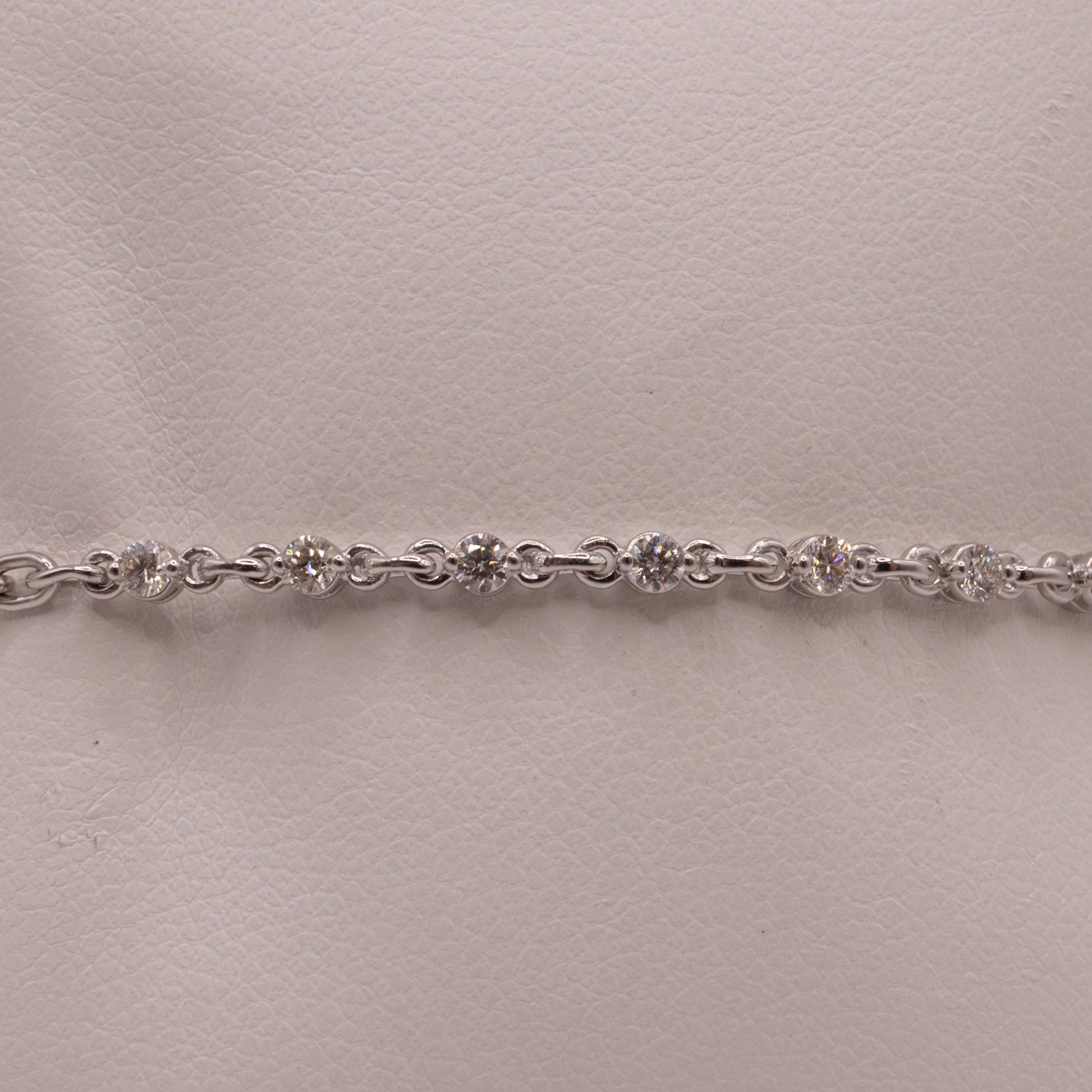 14KWG Diamond Chain Link Bracelet