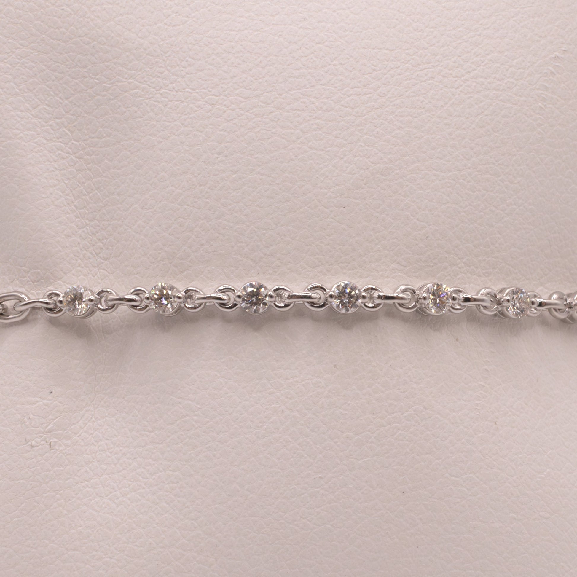 14KWG Diamond Chain Link Bracelet