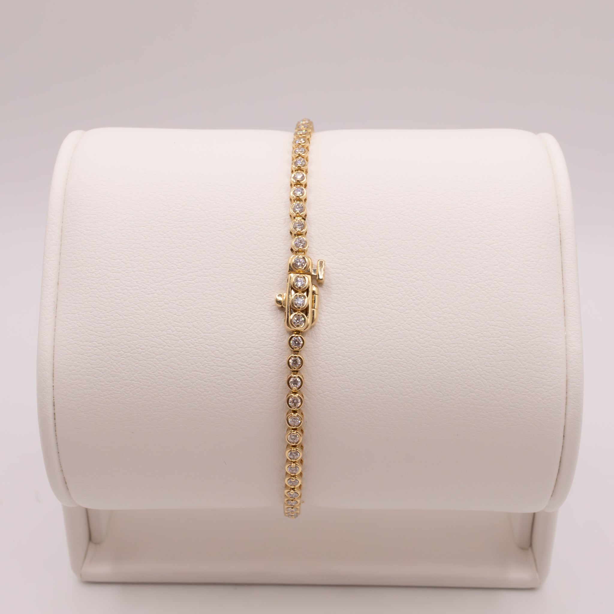 14KYG Diamond Semi Bezel and Prong Set Tennis Bracelet