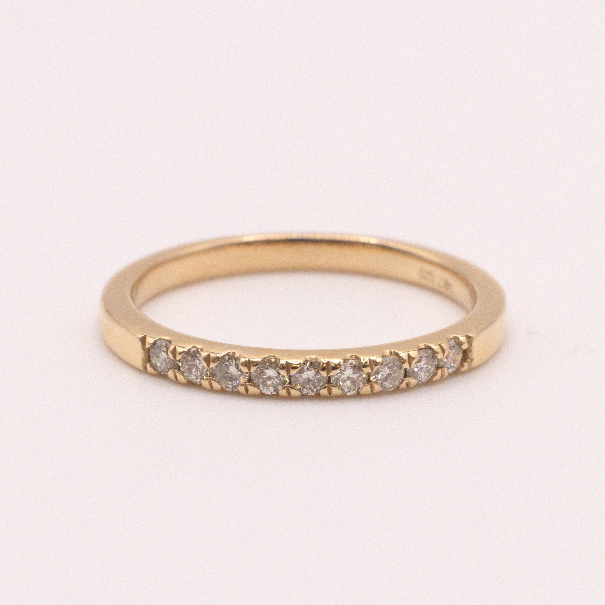 14KYG Prong Set Diamond Band