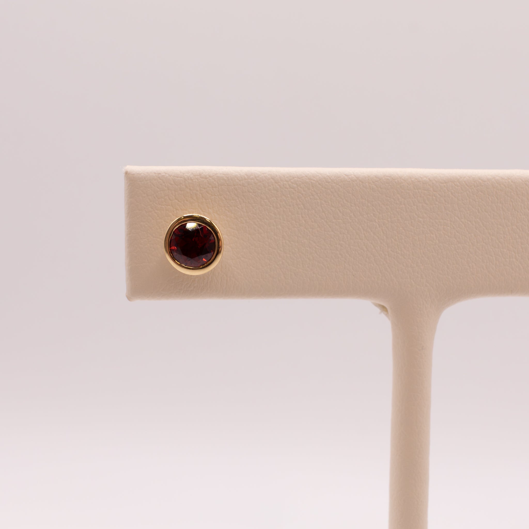 14KYG Mozambique Garnet Bezel Set Stud Earrings