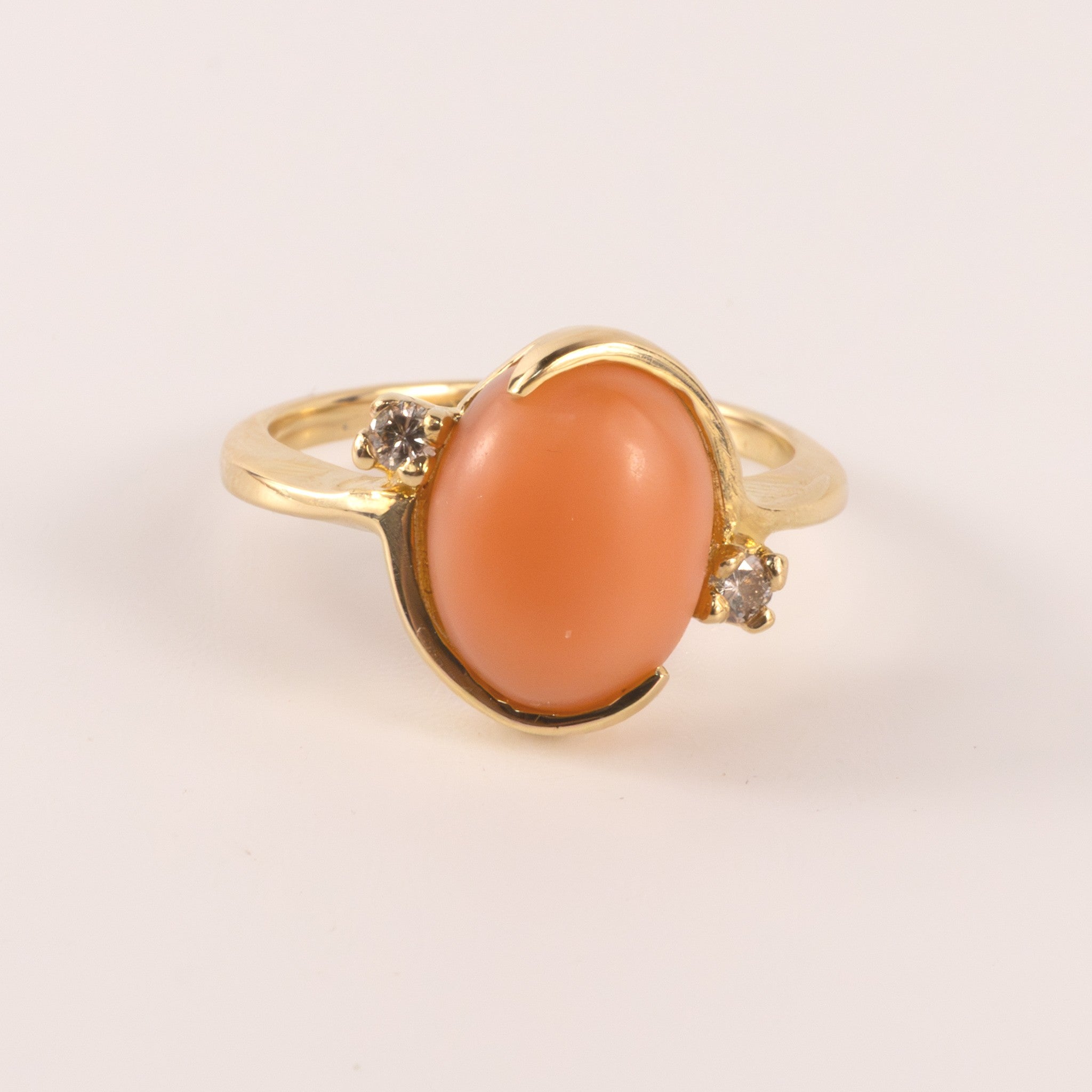 14KYG Vintage Coral with Accent Diamonds Semi Bezel Set Ring