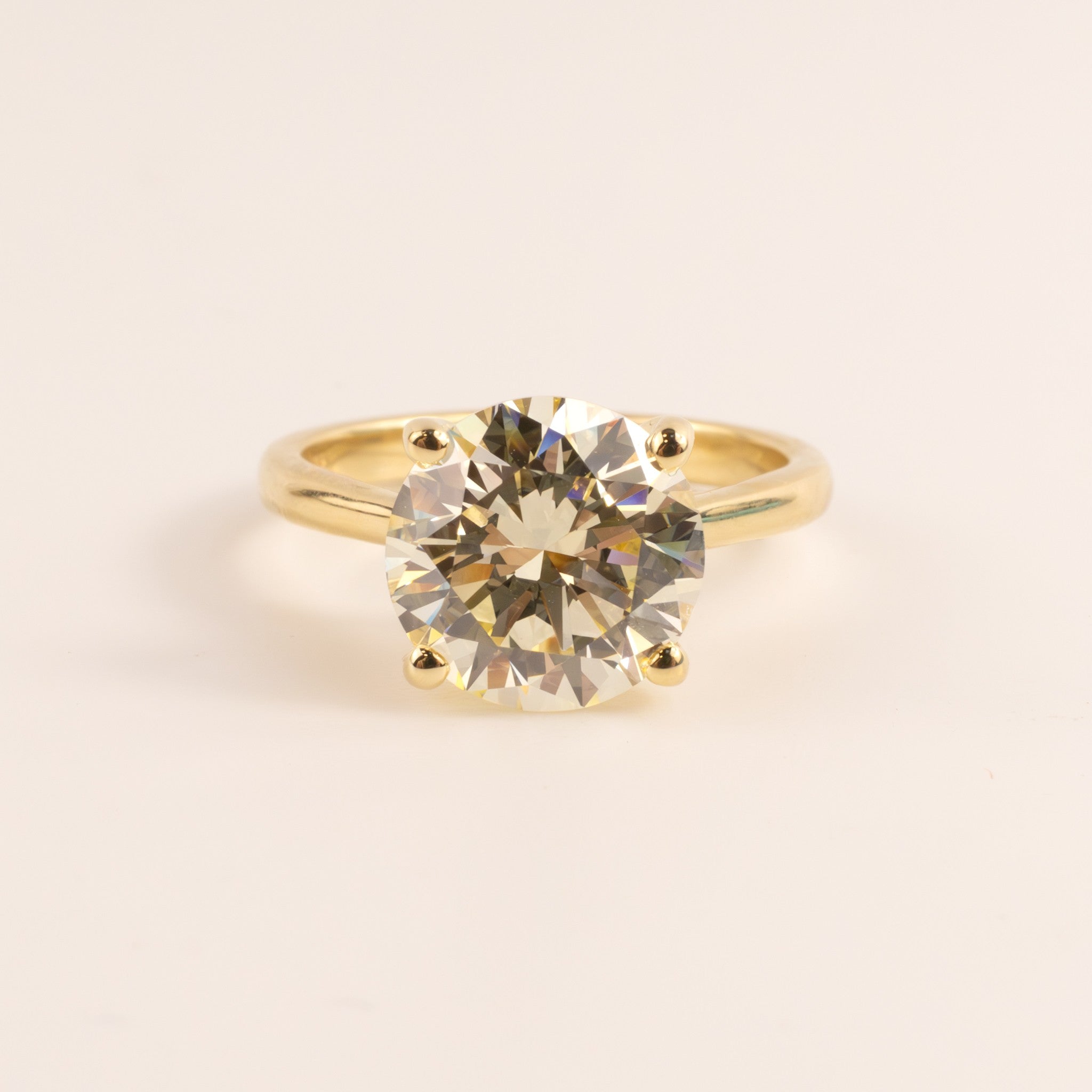 14KYG Round Diamond 3.60ct Solitaire Engagement Ring