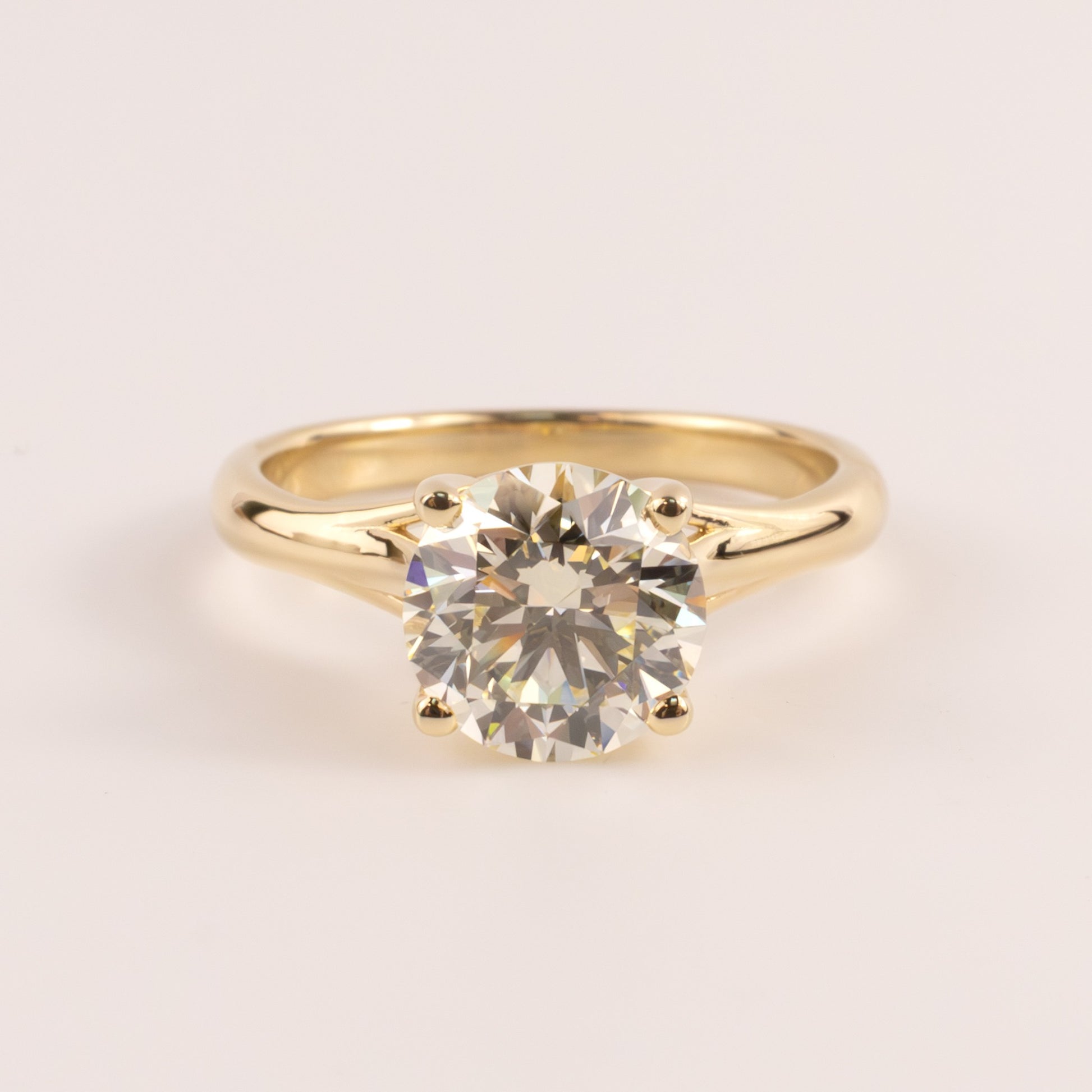 14KYG Round Diamond 2.13ct Solitare Engagement Ring