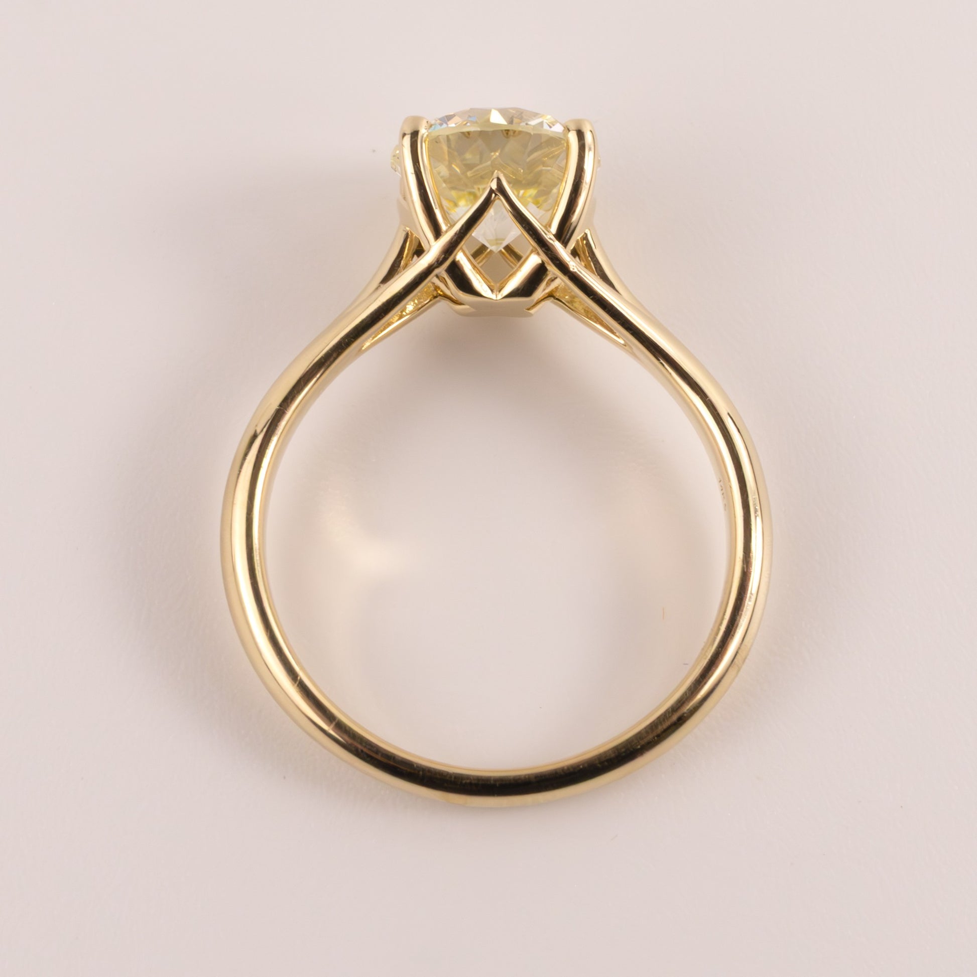 14KYG Round Diamond 2.13ct Solitare Engagement Ring