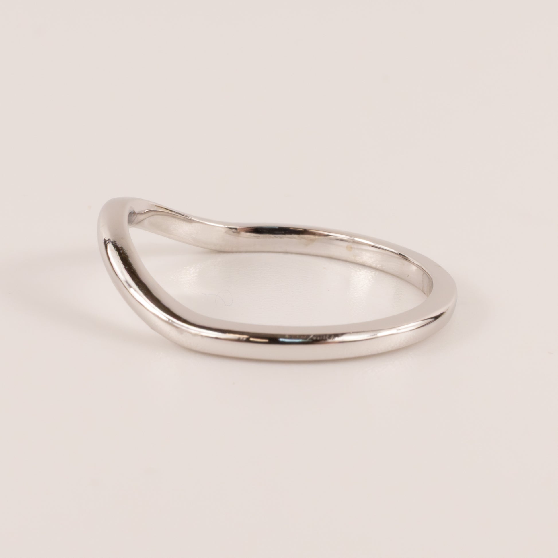 14KWG Contour 2mm Band