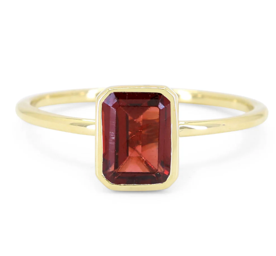 14KYG Garnet Emerald Cut Bezel Set Ring