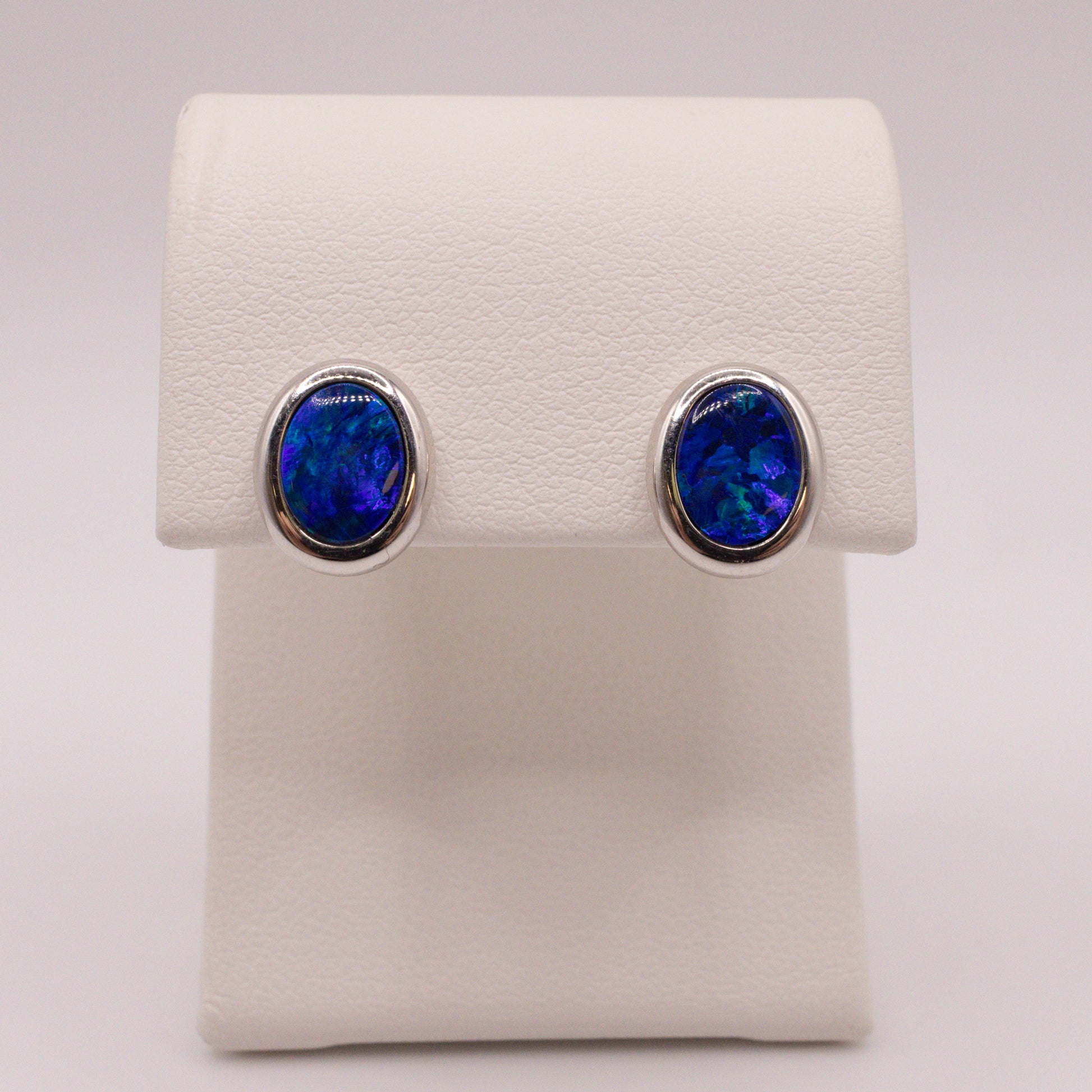 14KWG Opal Oval Shaped Stud Earrings