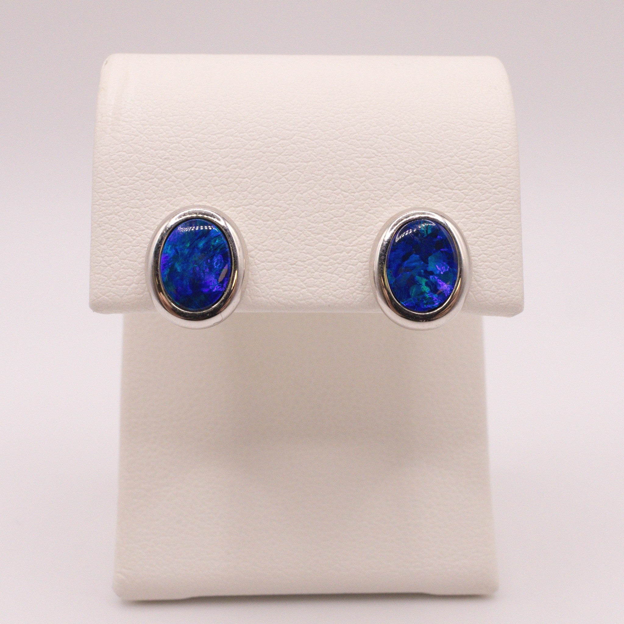 14KWG Opal Oval Shaped Stud Earrings
