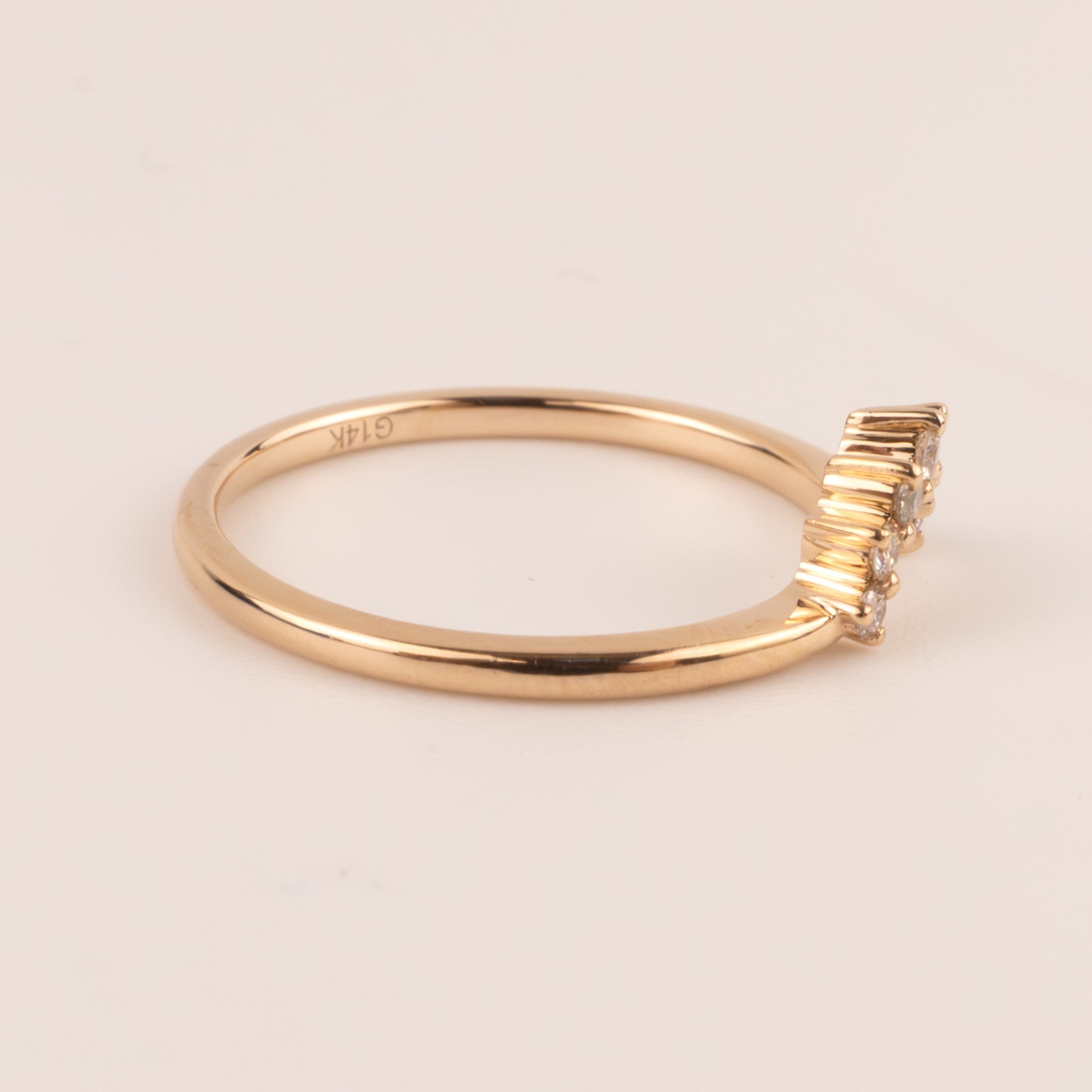 14KRG Contour Halfmoon Diamond Band