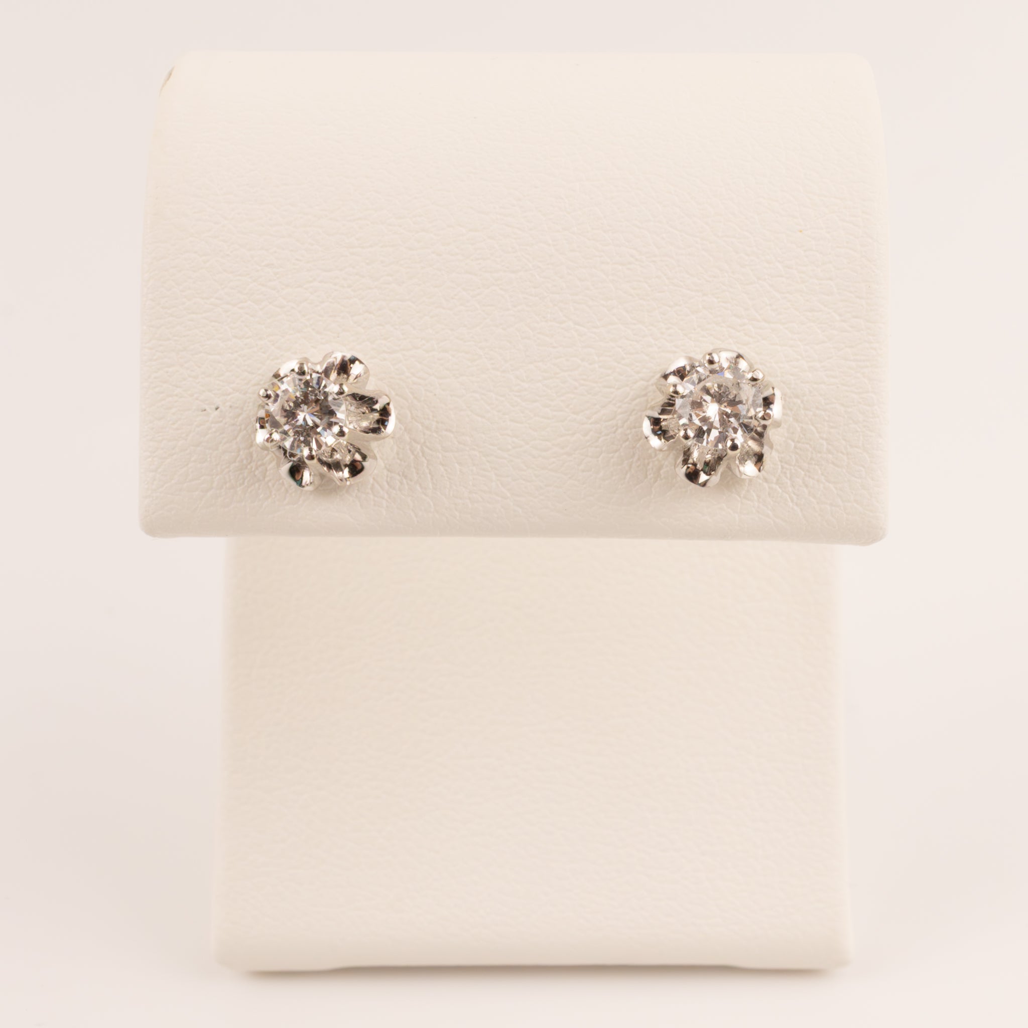 14KWG Vintage Diamond 0.50 Buttercup Stud Earrings