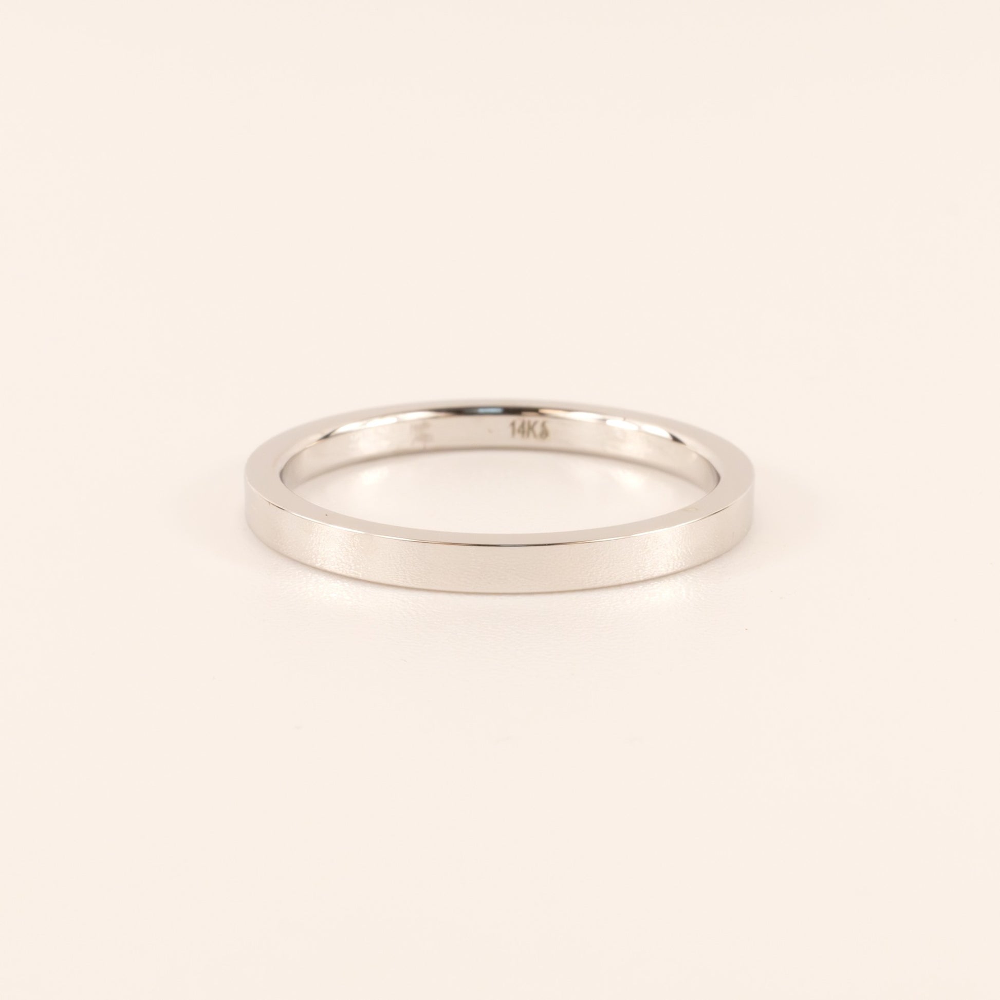 14KWG Flat Comfort-Fit Lightweight 2mm Band