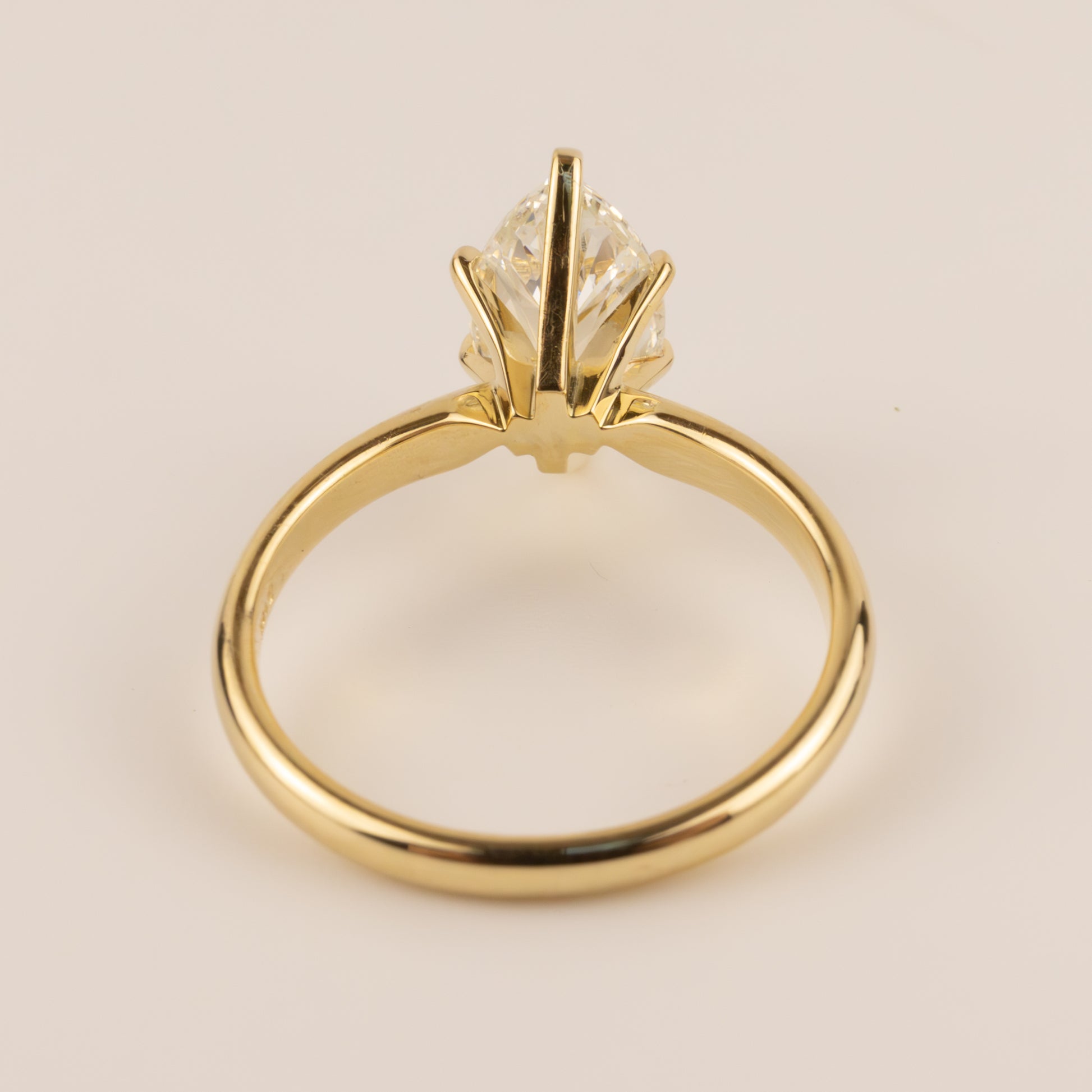 14KYG Marquise 2.25ct Diamond Solitaire Engagement Ring