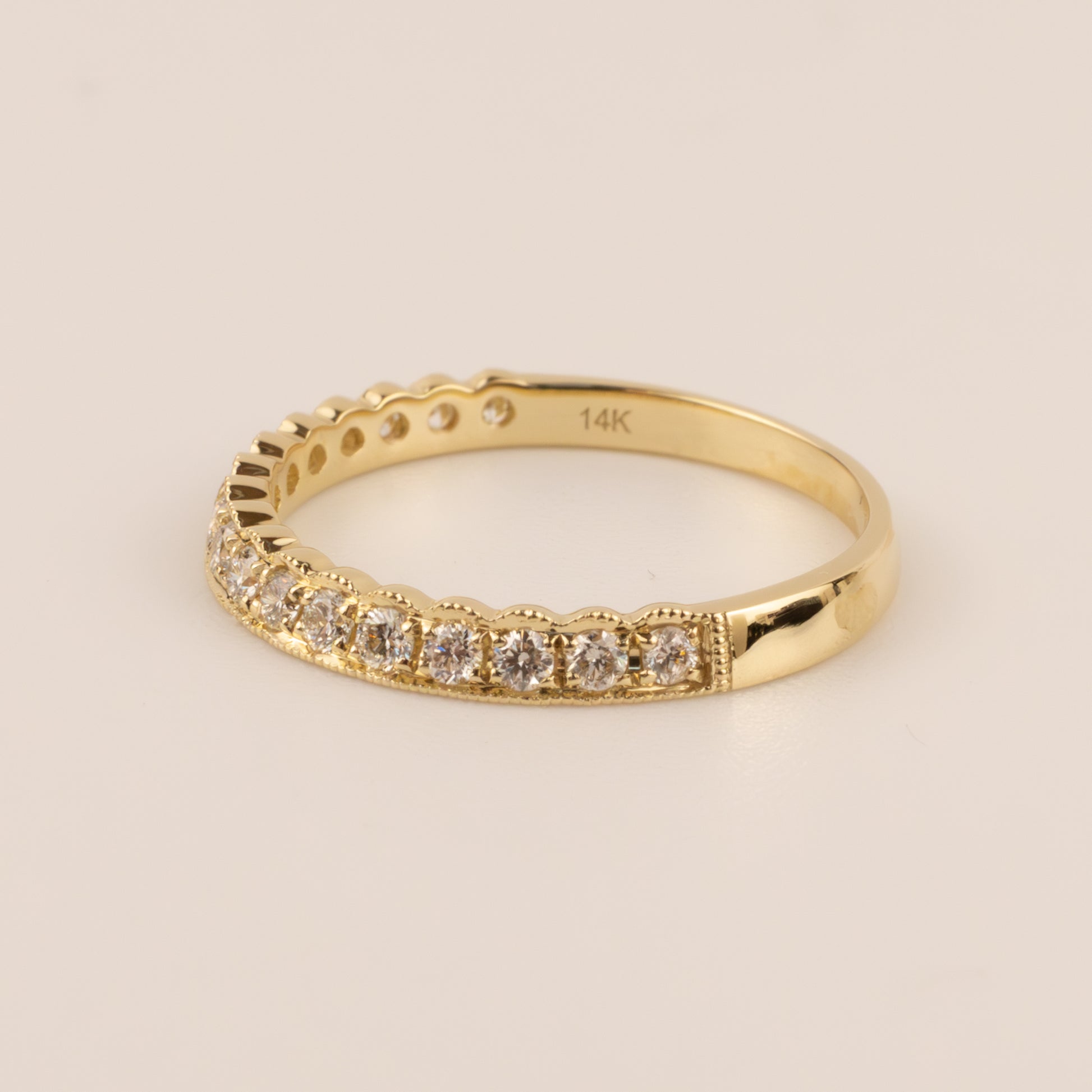 14KYG Scalloped Stackable Diamond Band