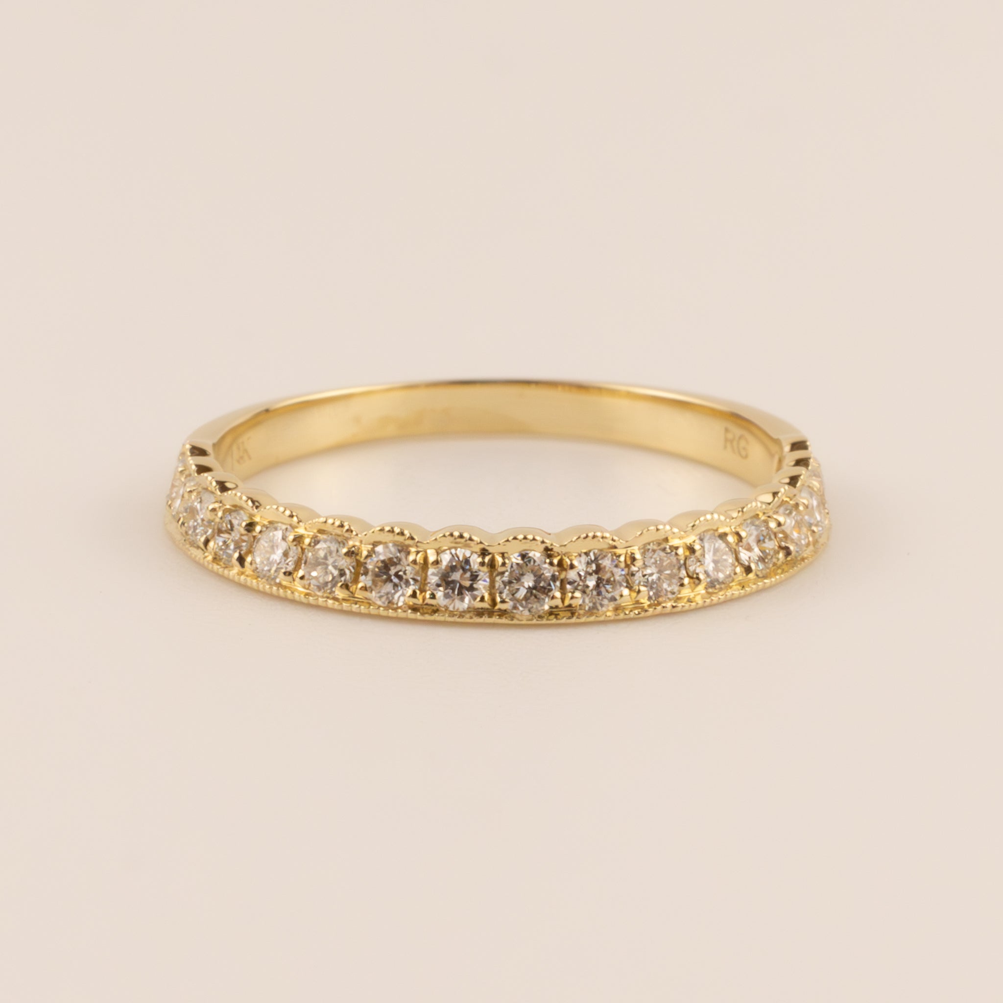 14KYG Scalloped Stackable Diamond Band