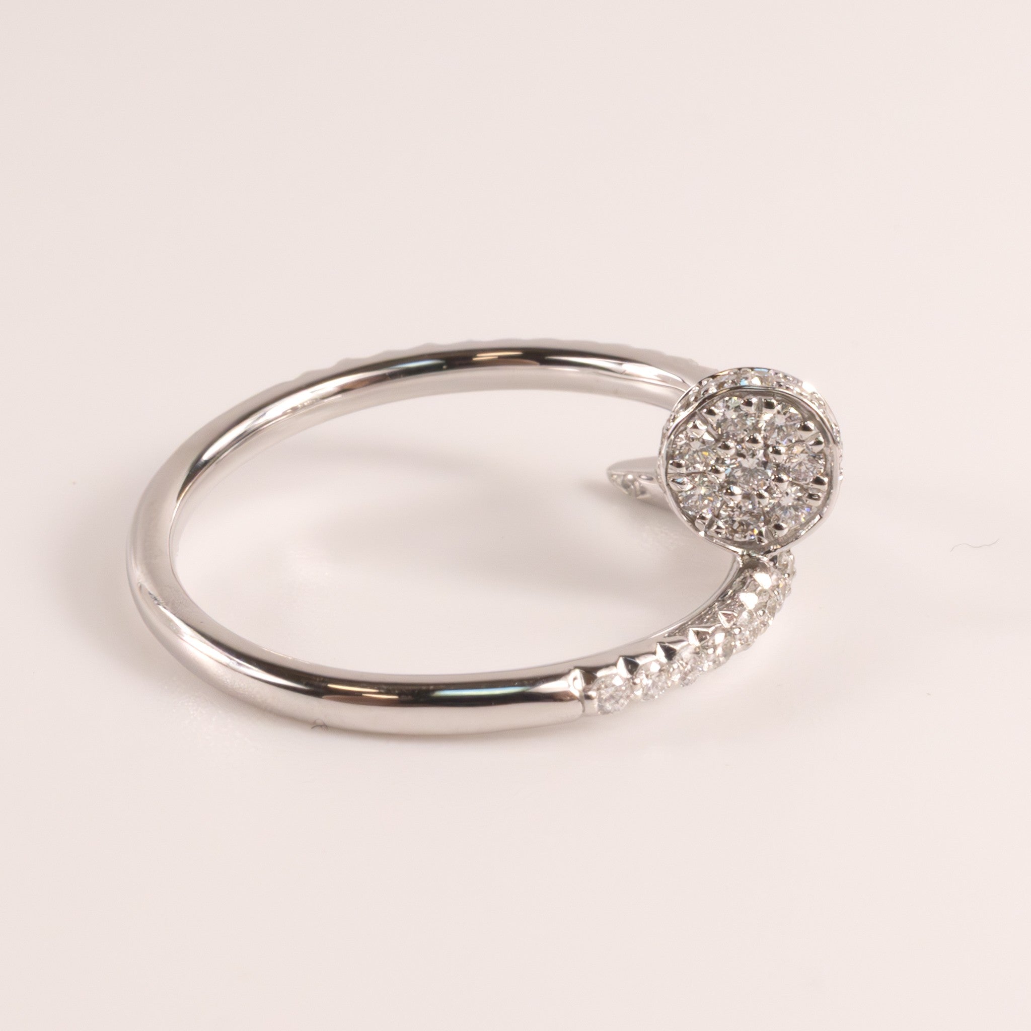 14KWG Diamond Nail Crossover Ring