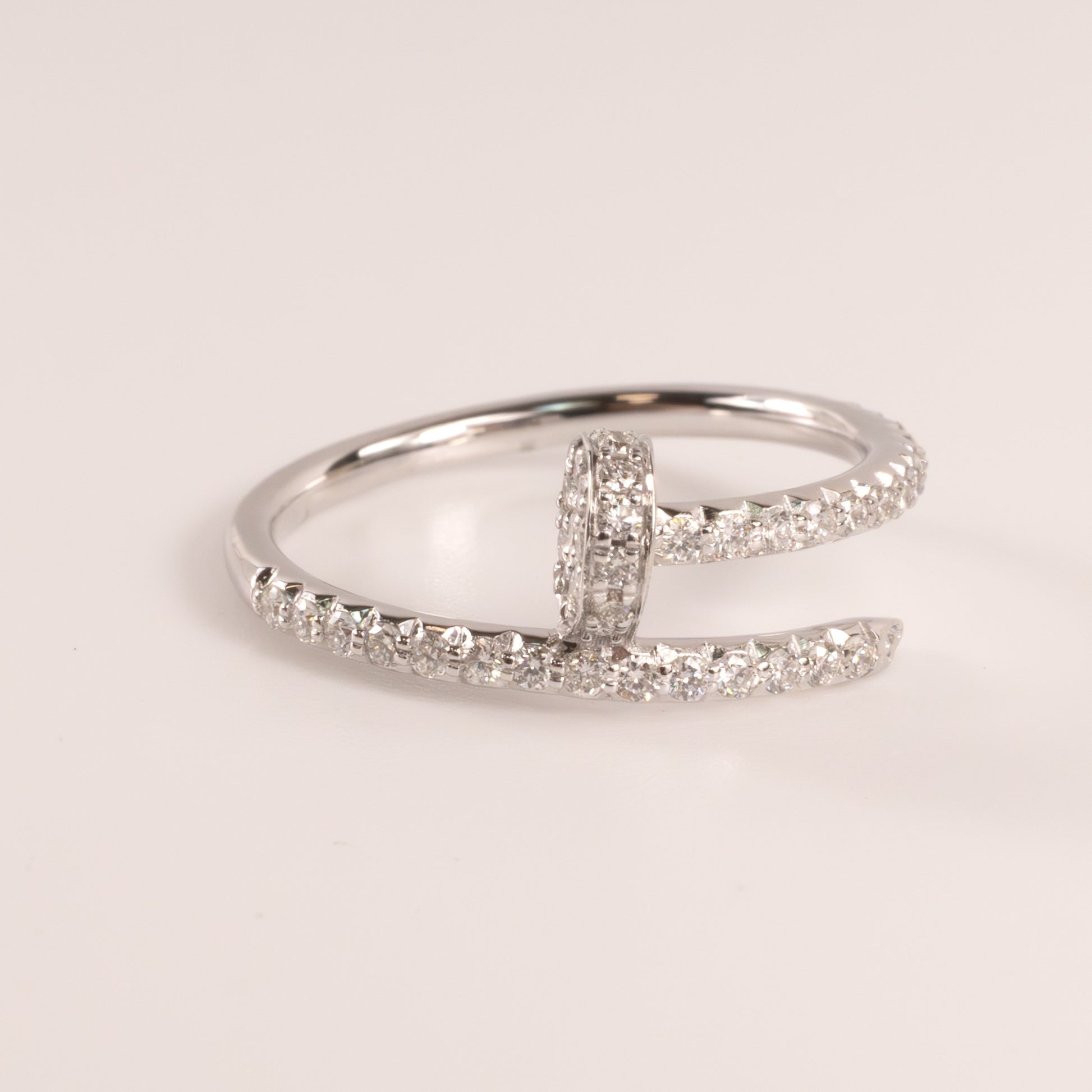 14KWG Diamond Nail Crossover Ring