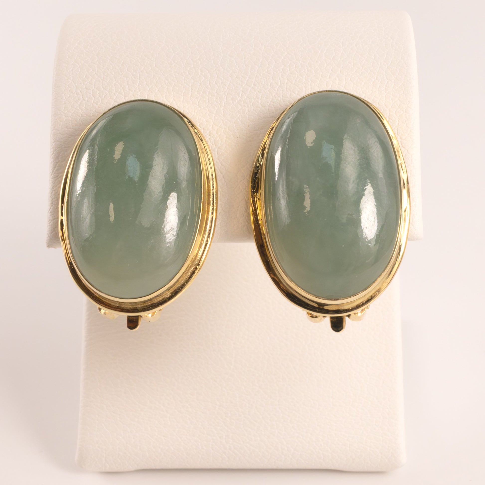 14KYG Jade Bezel Set Stud Earrings