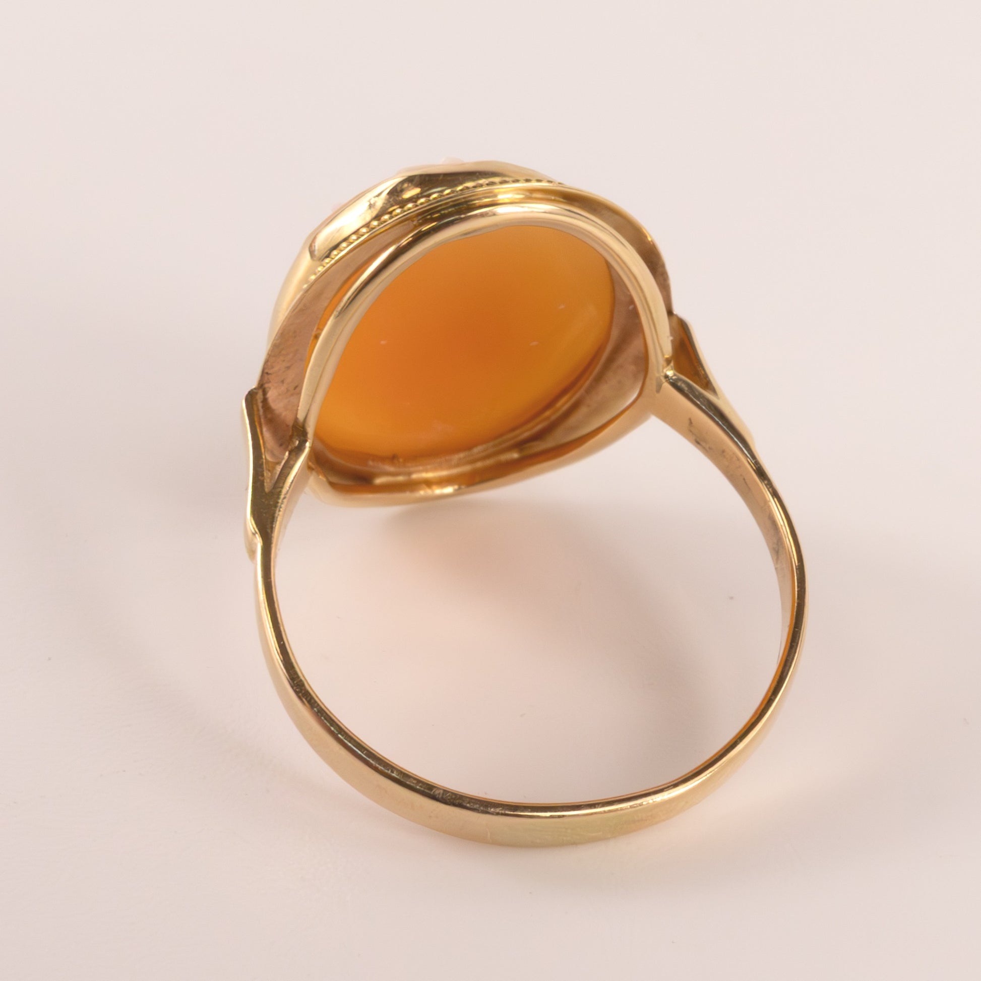14KYG Vintage Shell Cameo Rose Ring