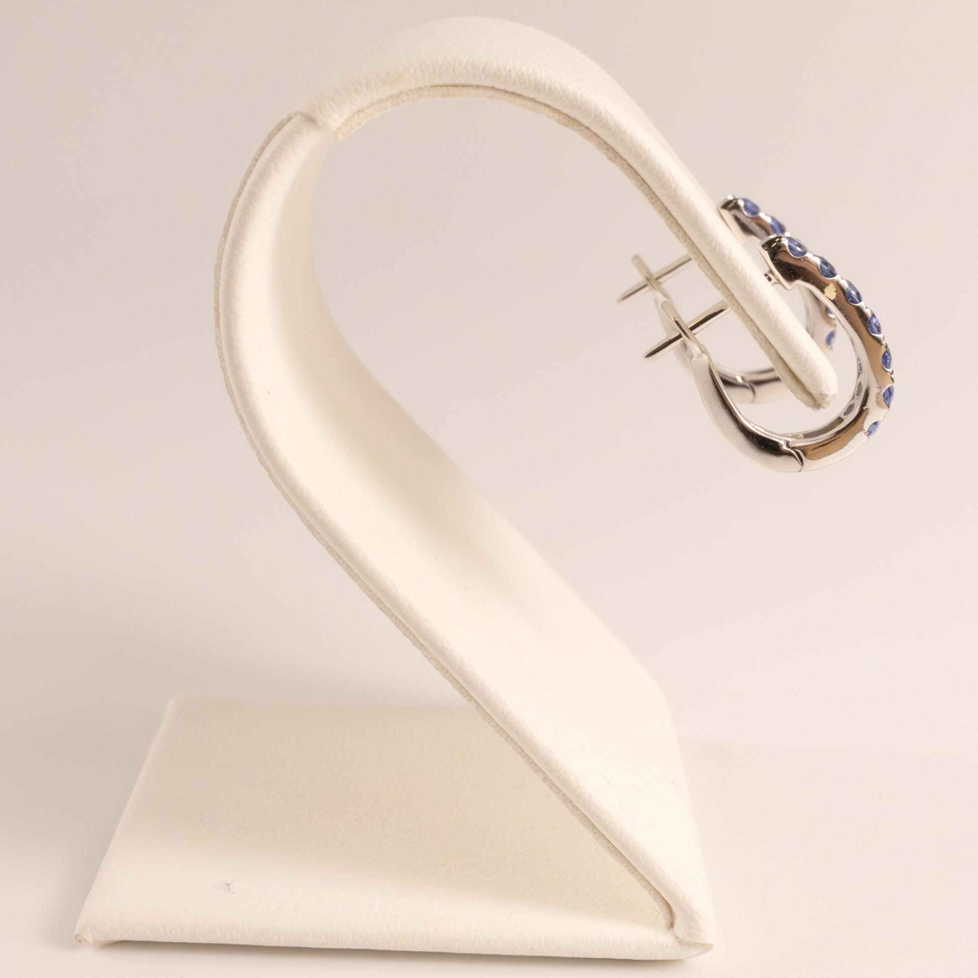 14KWG Blue Sapphire Huggie Hoop Earrings