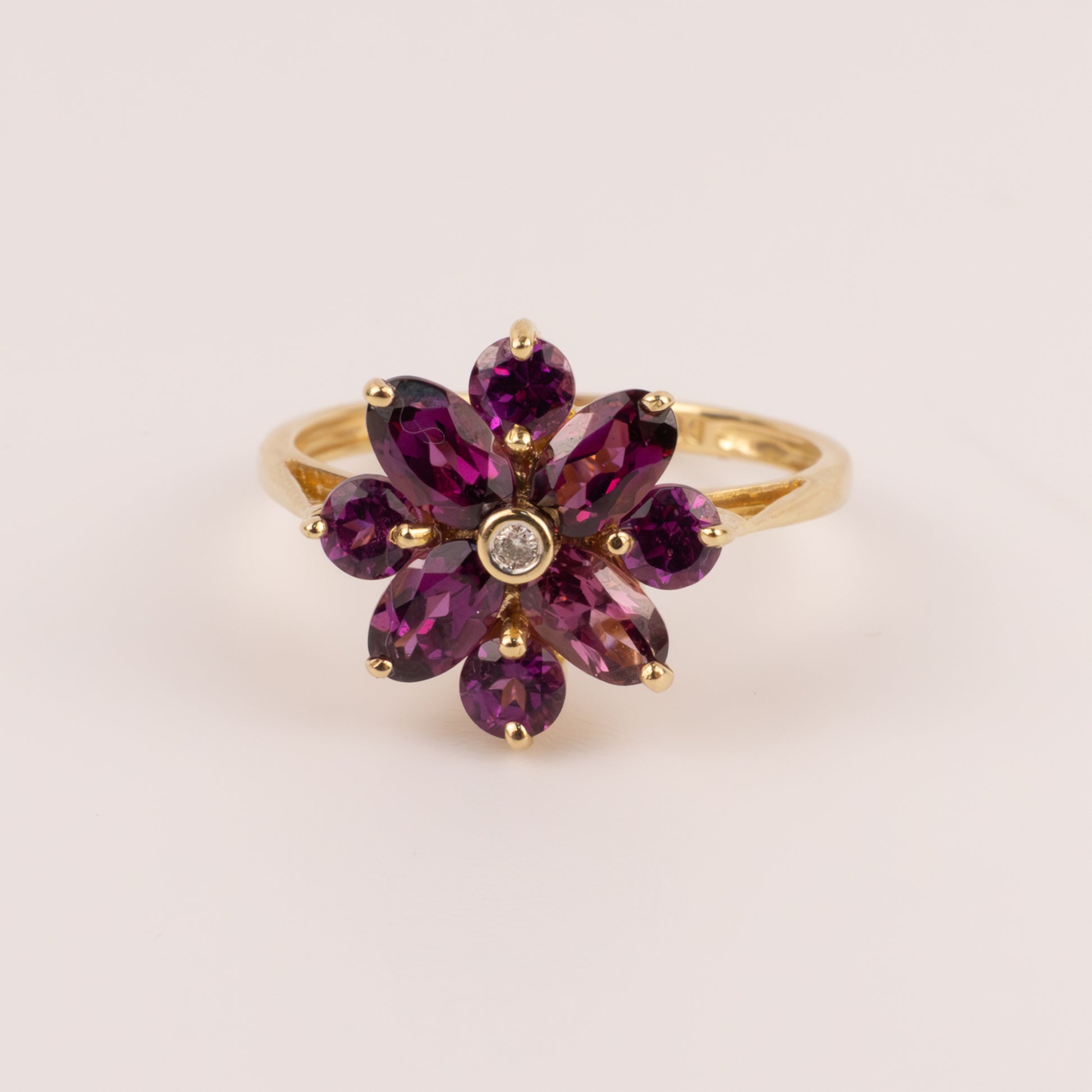 14KYG Garnet and Diamond Flower Ring