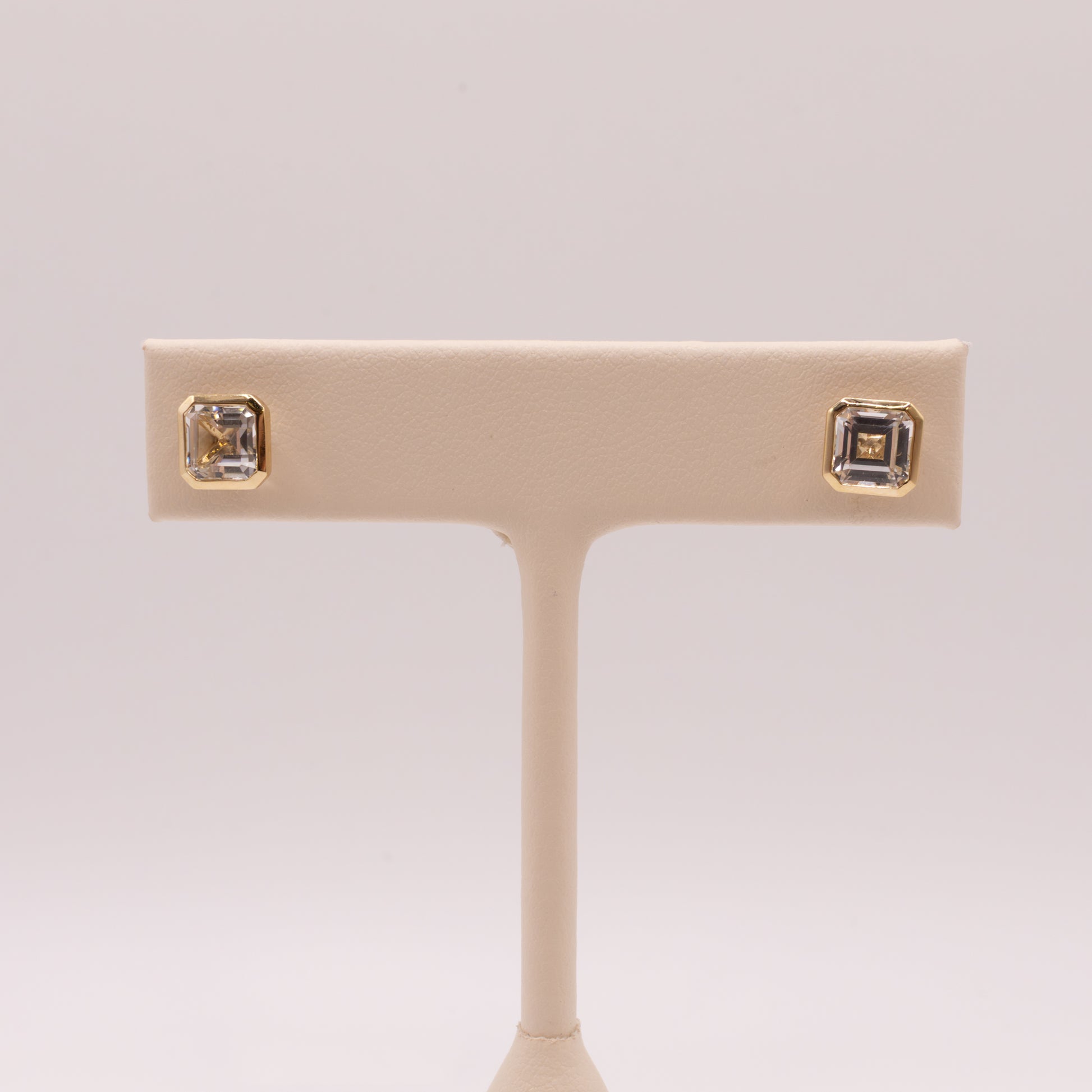 14KYG White Topaz Bezel Set stud Earrings