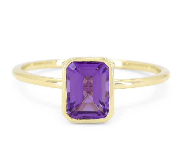 14KYG Amethyst Emerald Cut Bezel Set Ring