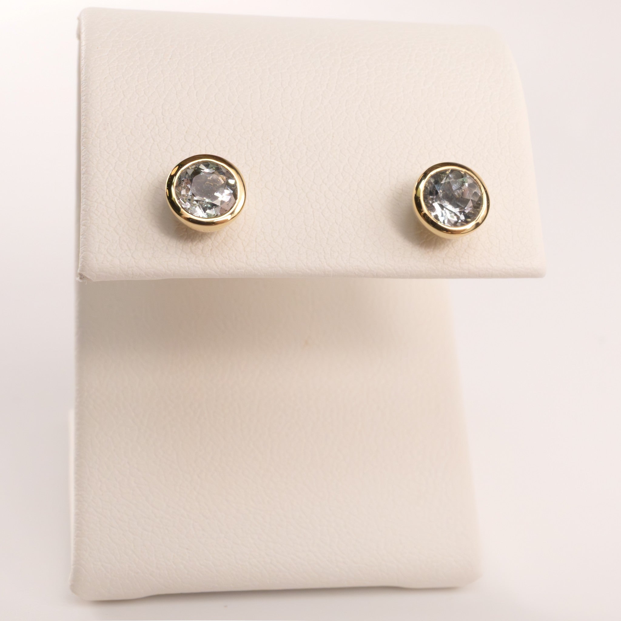 14KYG Aquamarine Bezel Set Stud Earrings
