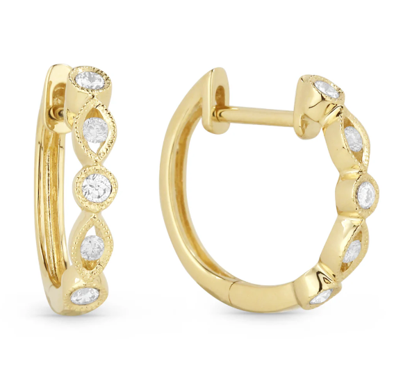 14KYG Diamond Scalloped Huggie Hoop Earrings