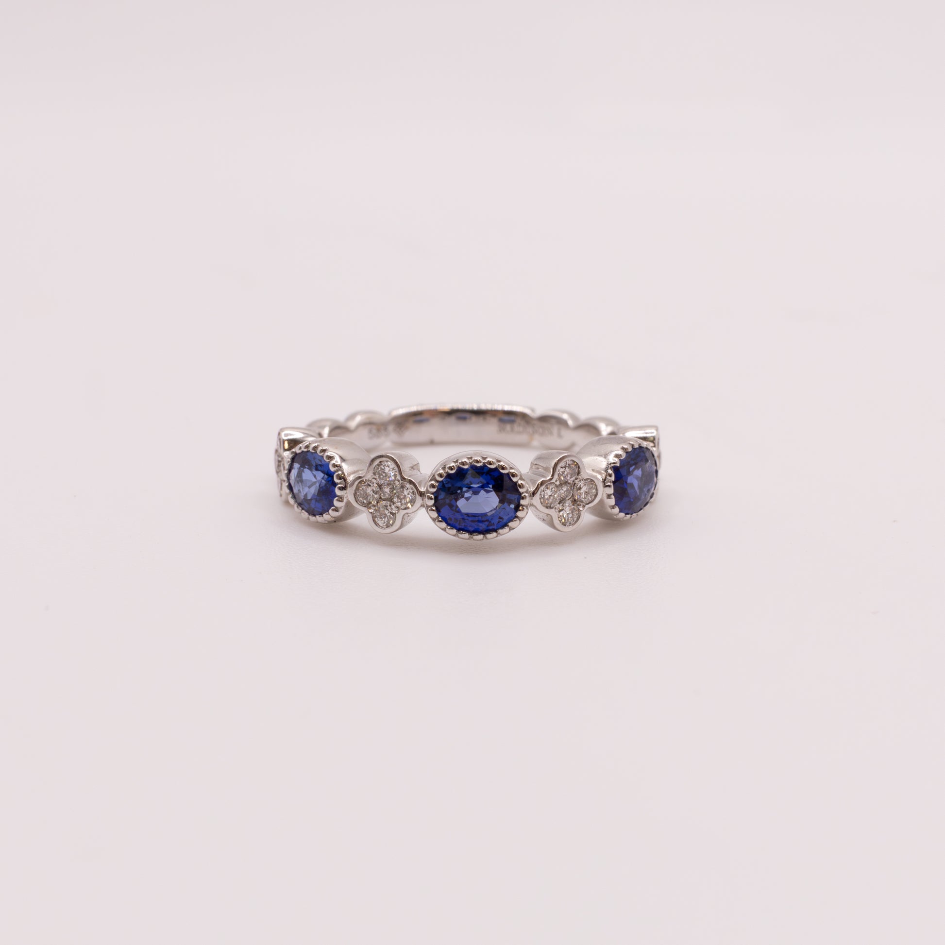 14KWG Sapphire Oval and Diamond Clover Alternating Band