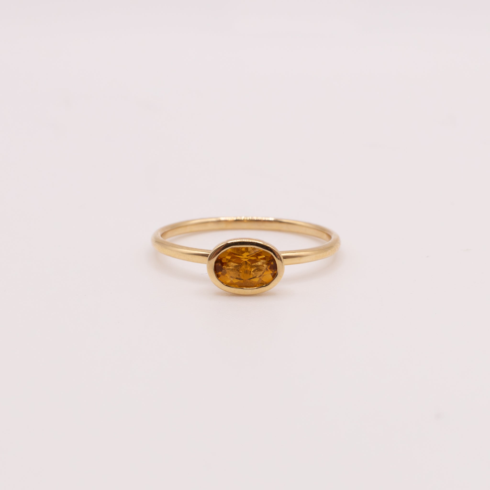 14KYG Citrine Oval Bezel Set Ring