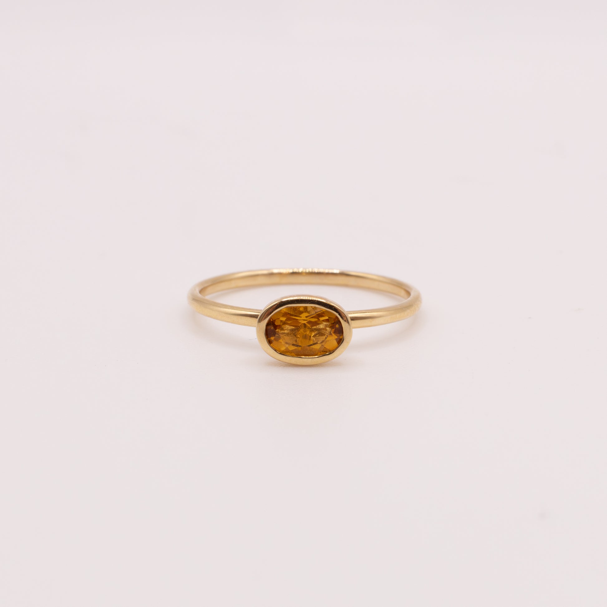 14KYG Citrine Oval Bezel Set Ring