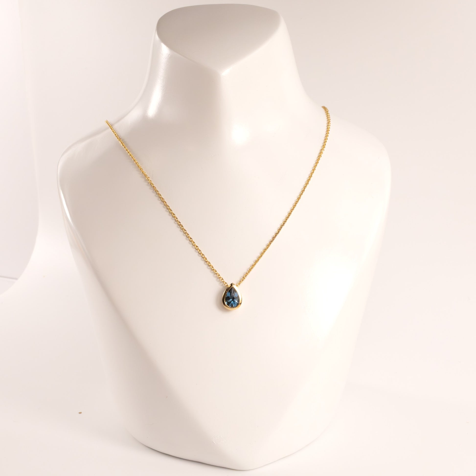 14KYG London Blue Topaz Bezel Set Necklace