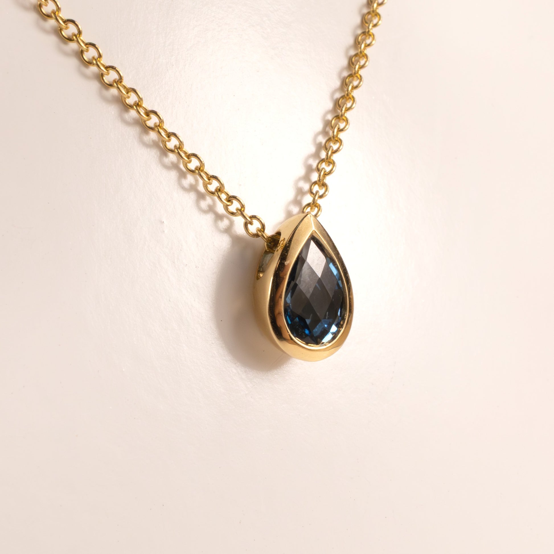 14KYG London Blue Topaz Bezel Set Necklace
