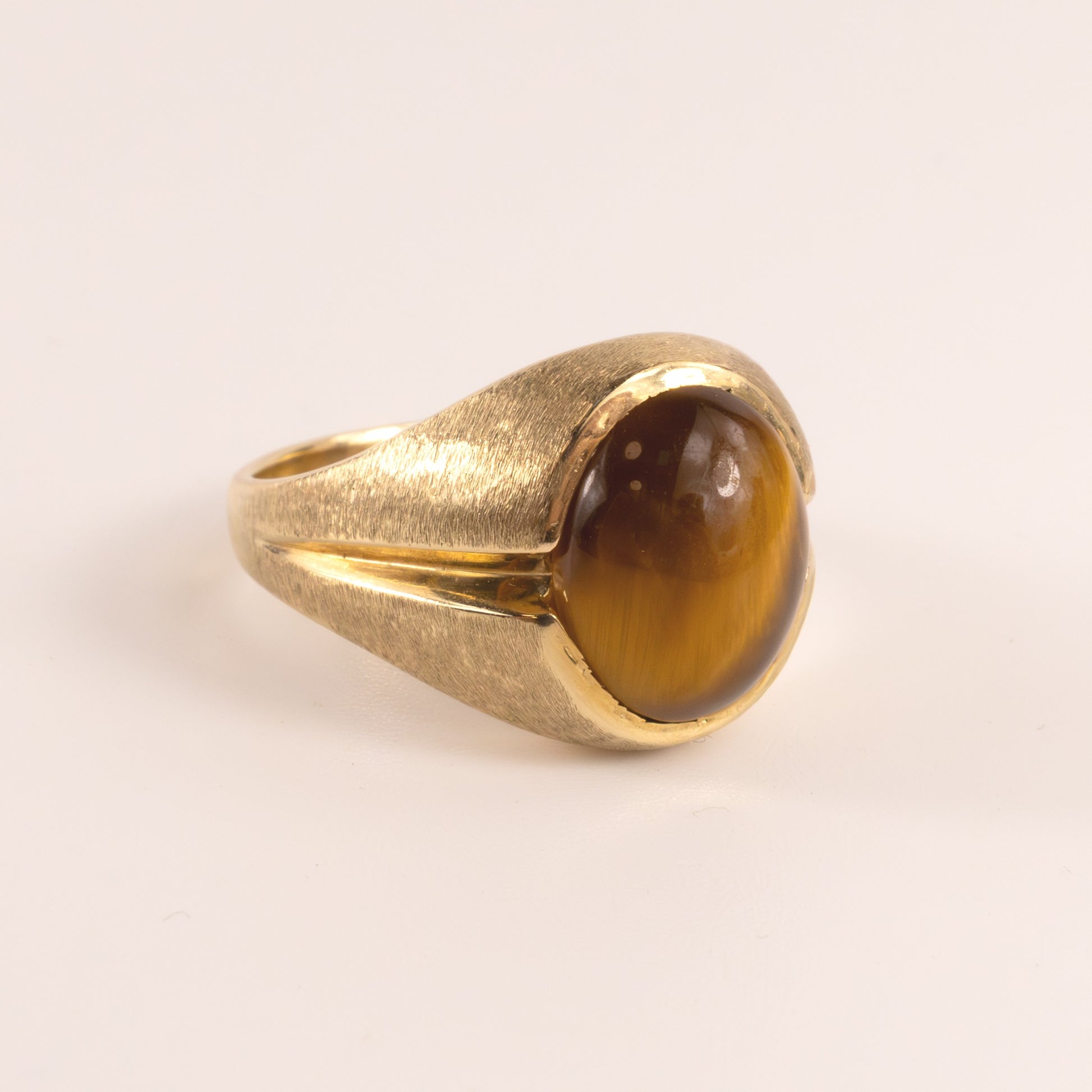 14KYG Vintage Tiger's Eye Brushed Finish Dome Ring