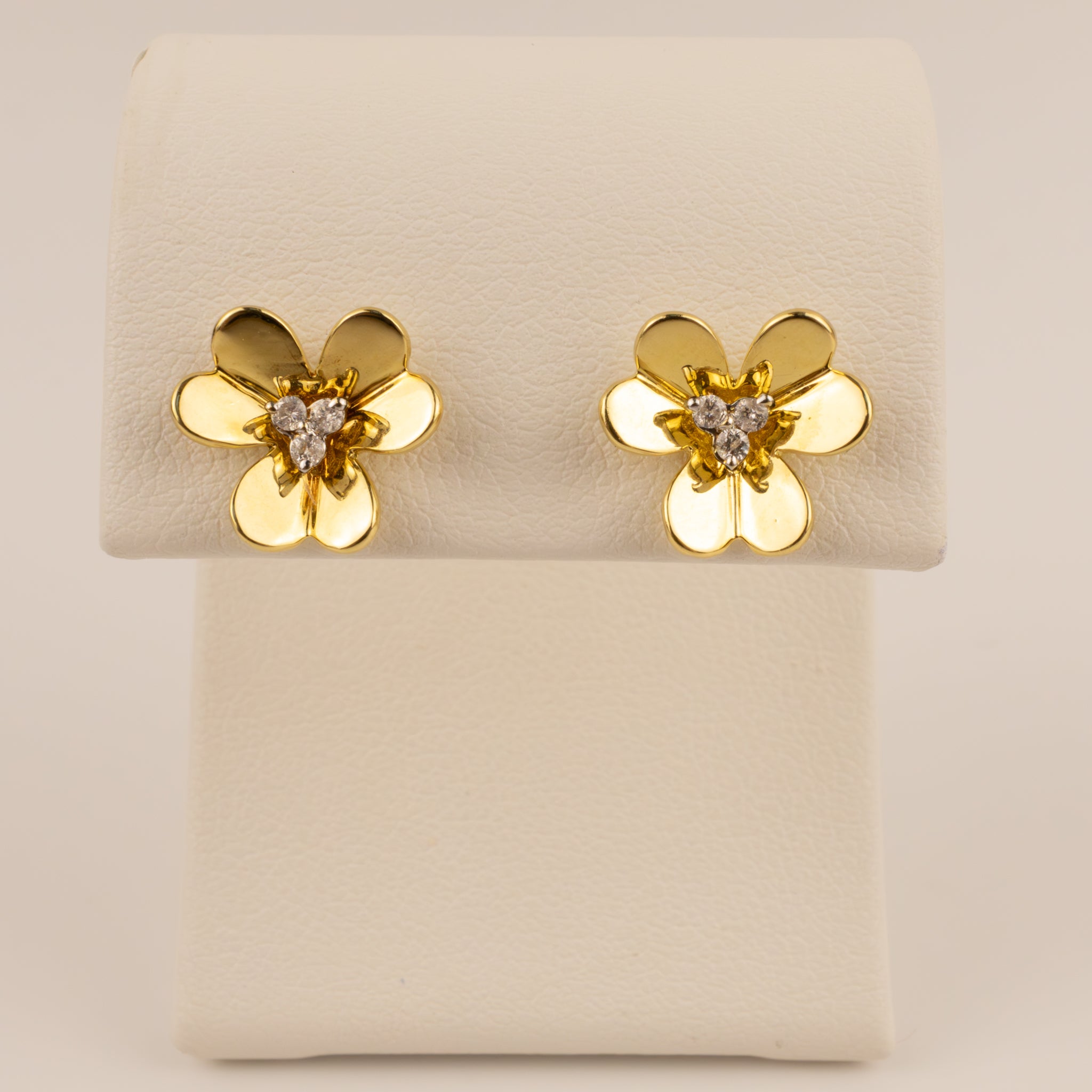 14KYG Diamond 0.08cttw Clover Stud Earrings