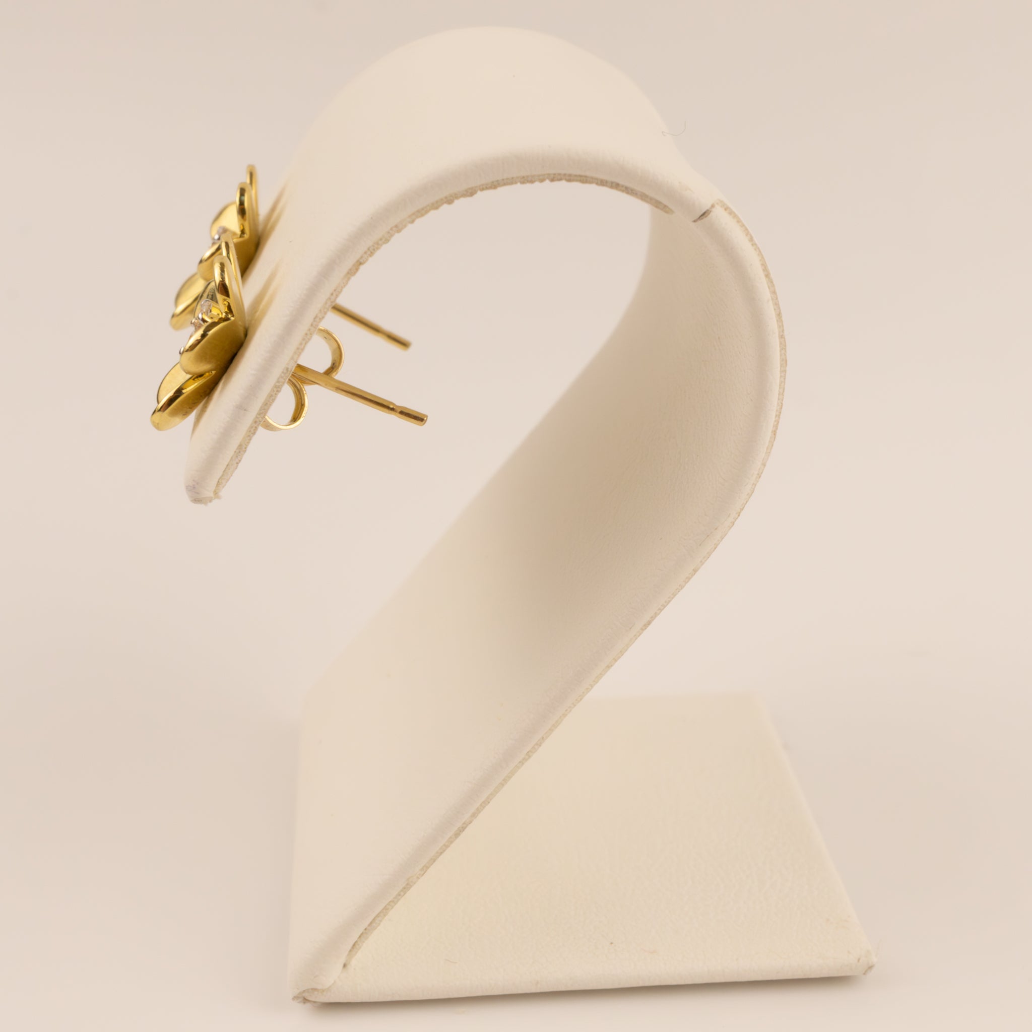 14KYG Diamond 0.08cttw Clover Stud Earrings