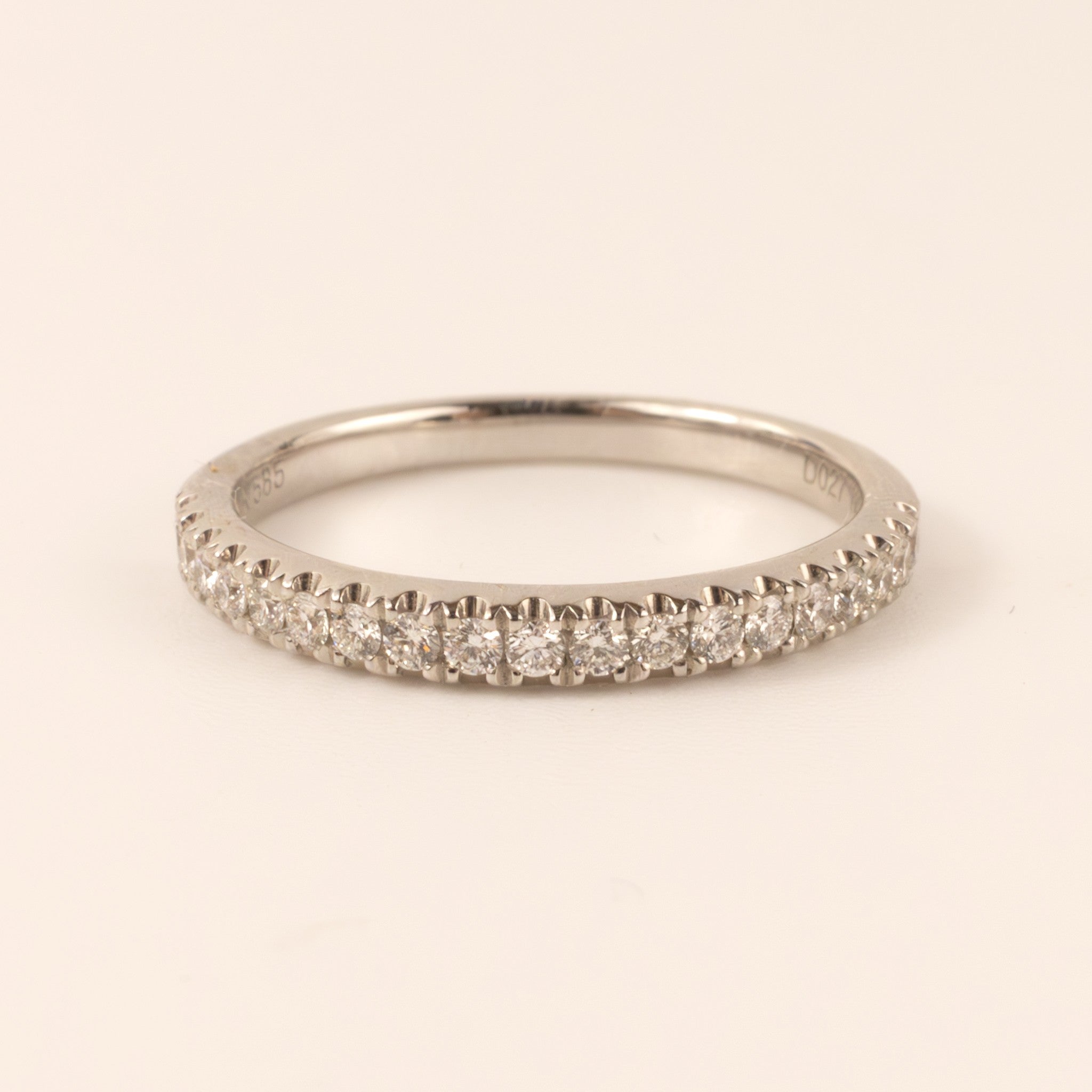 14KWG French Set Diamond Band