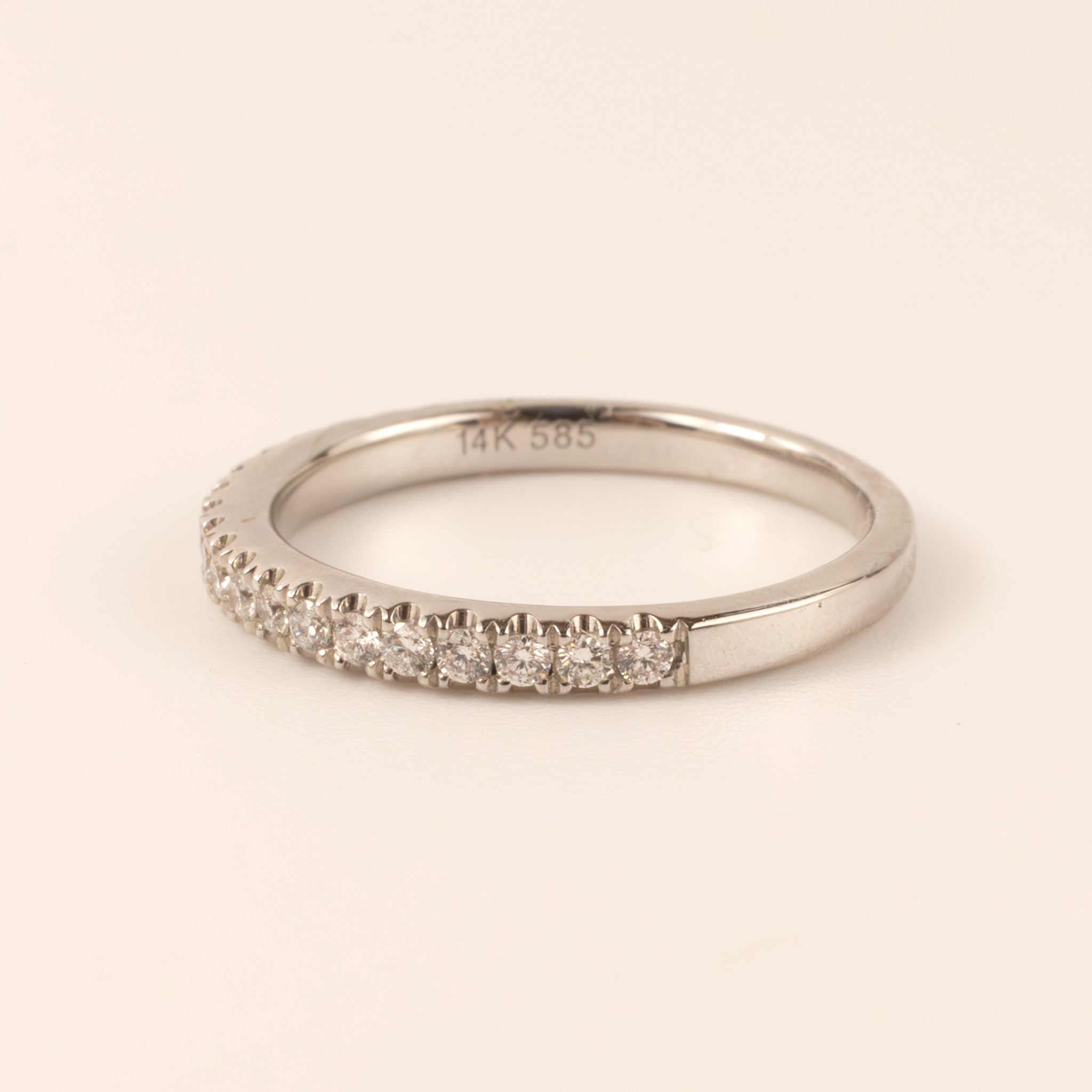 14KWG French Set Diamond Band