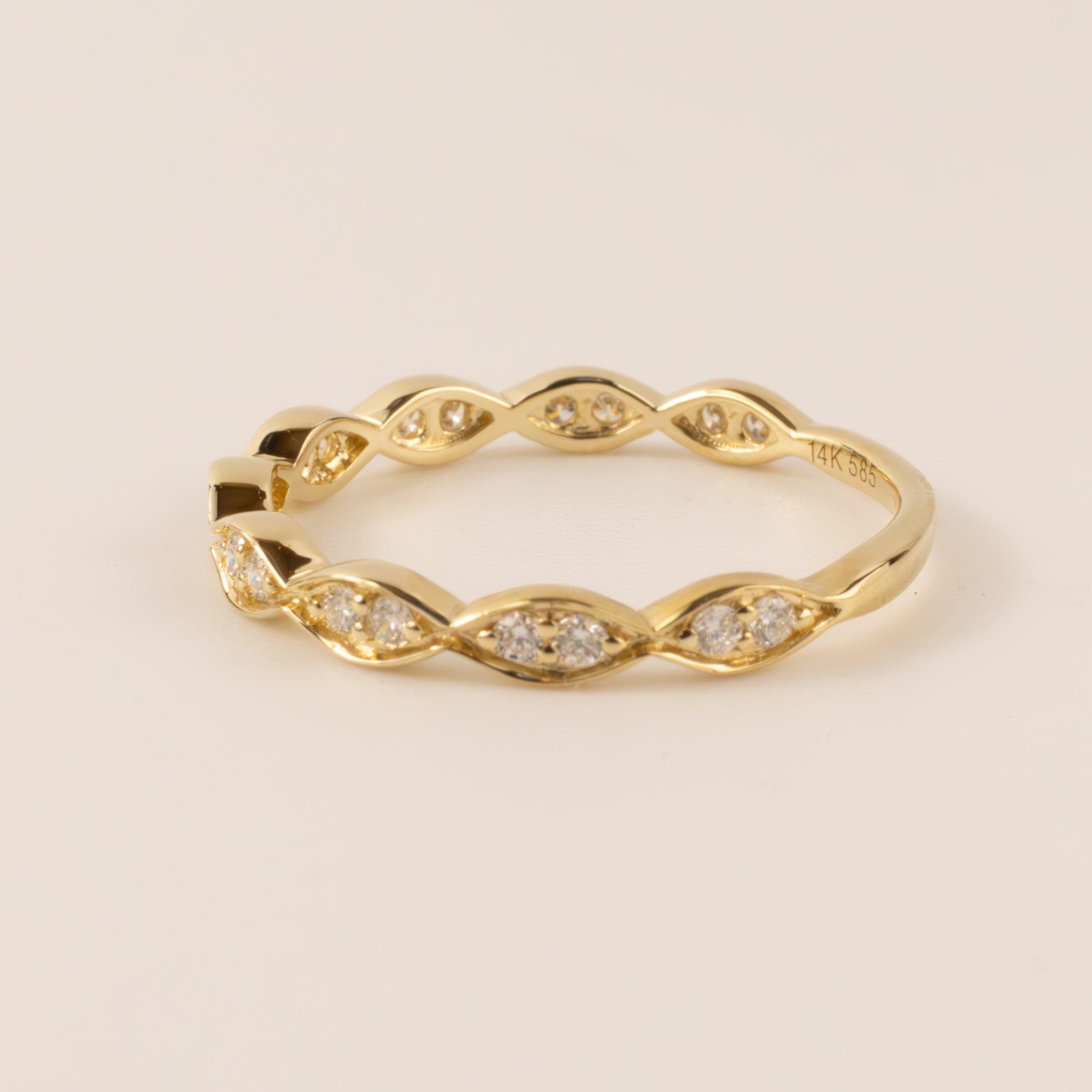 14KYG Marquise Shaped Diamond Band