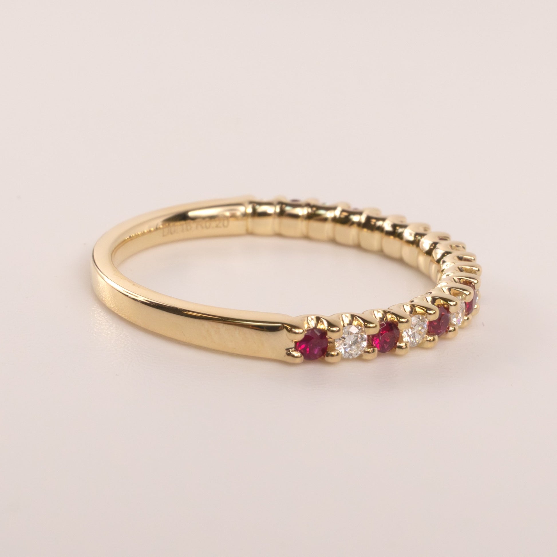 14KYG Ruby 0.20cttw and Diamond 0.16cttw Alternating Band