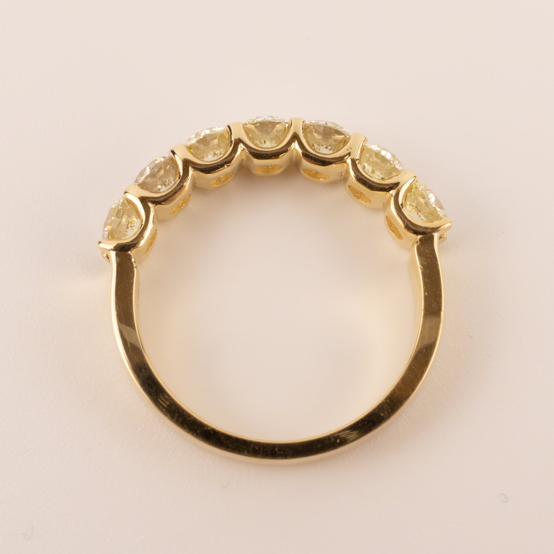 14KYG Diamond 1.65cttw Anniversary Band