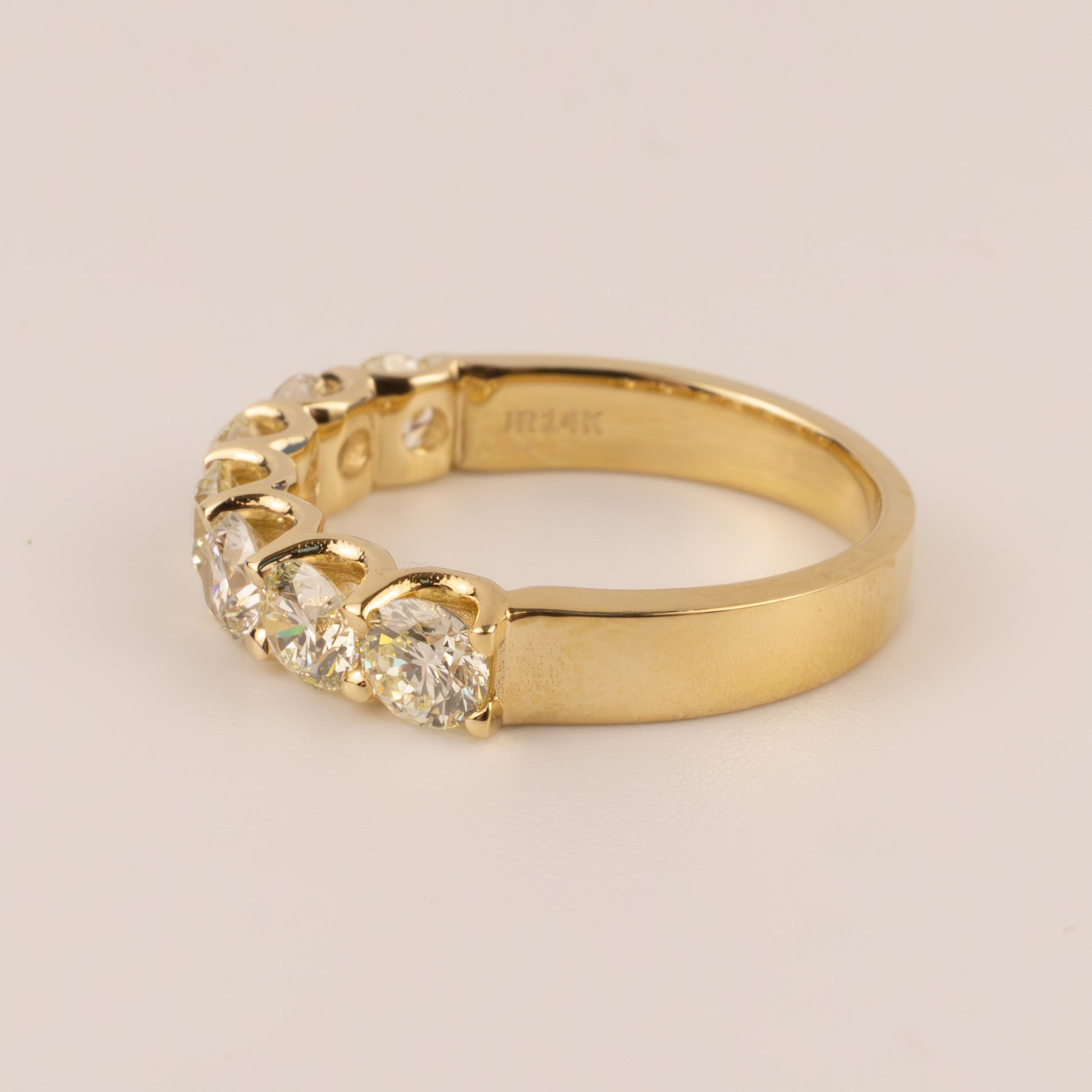 14KYG Diamond 1.65cttw Anniversary Band