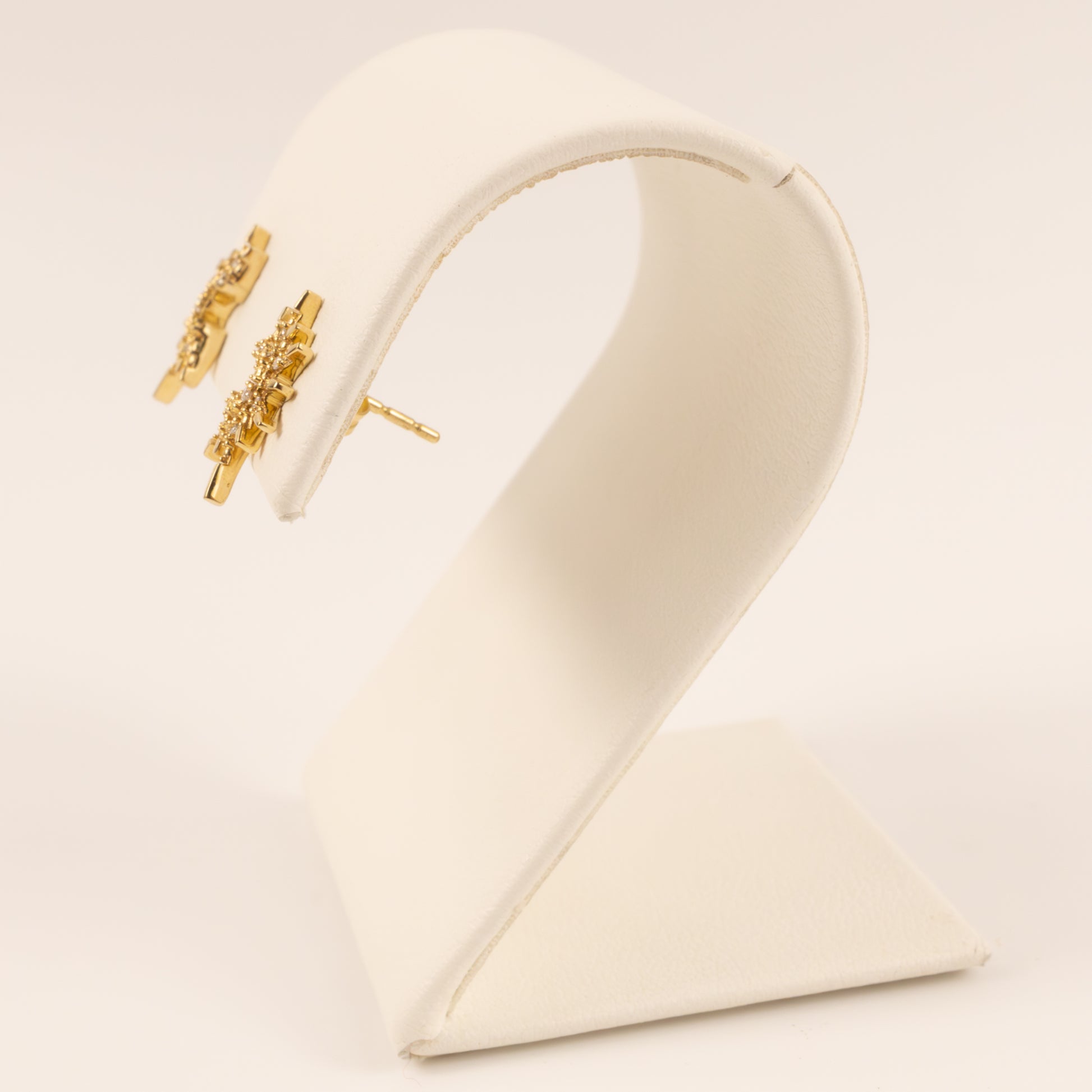 10KYG Diamond Sun Burst Stud Earrings