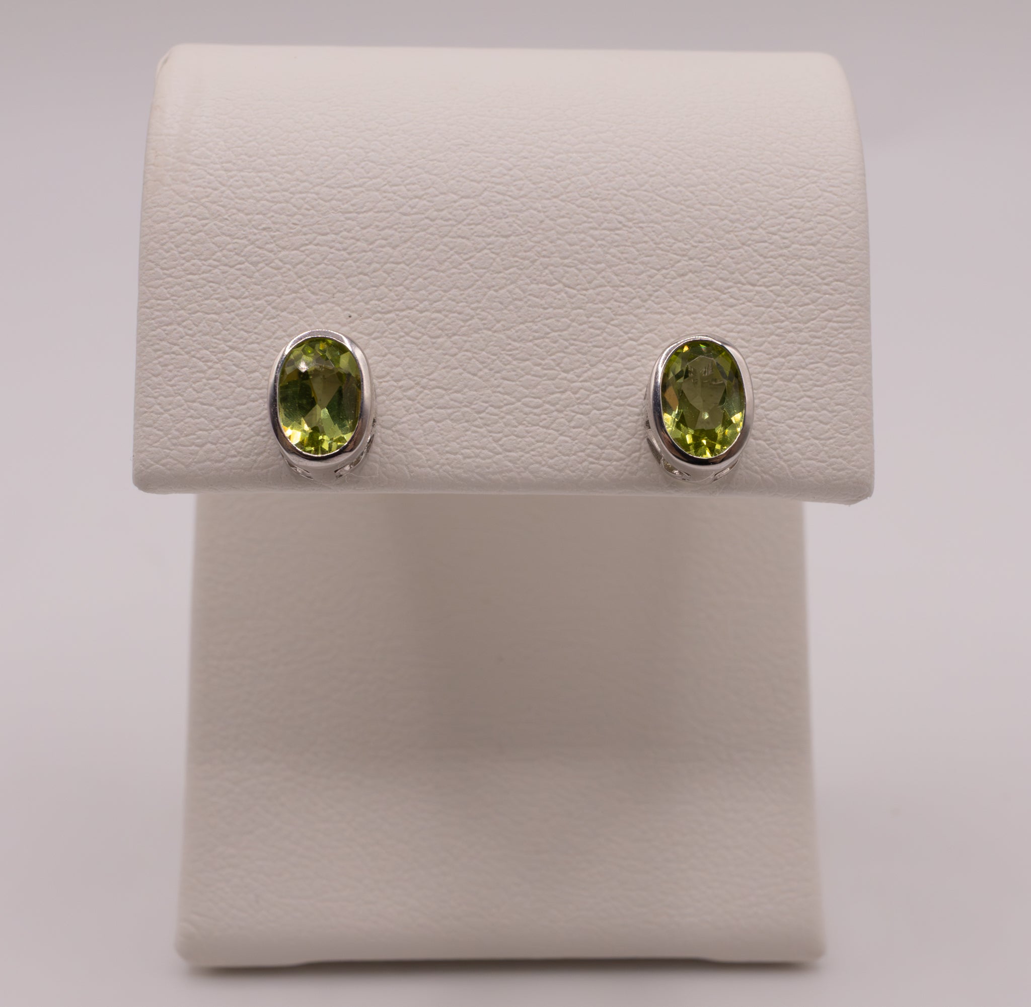 Sterling Silver Peridot Bezel Set Stud Earrings