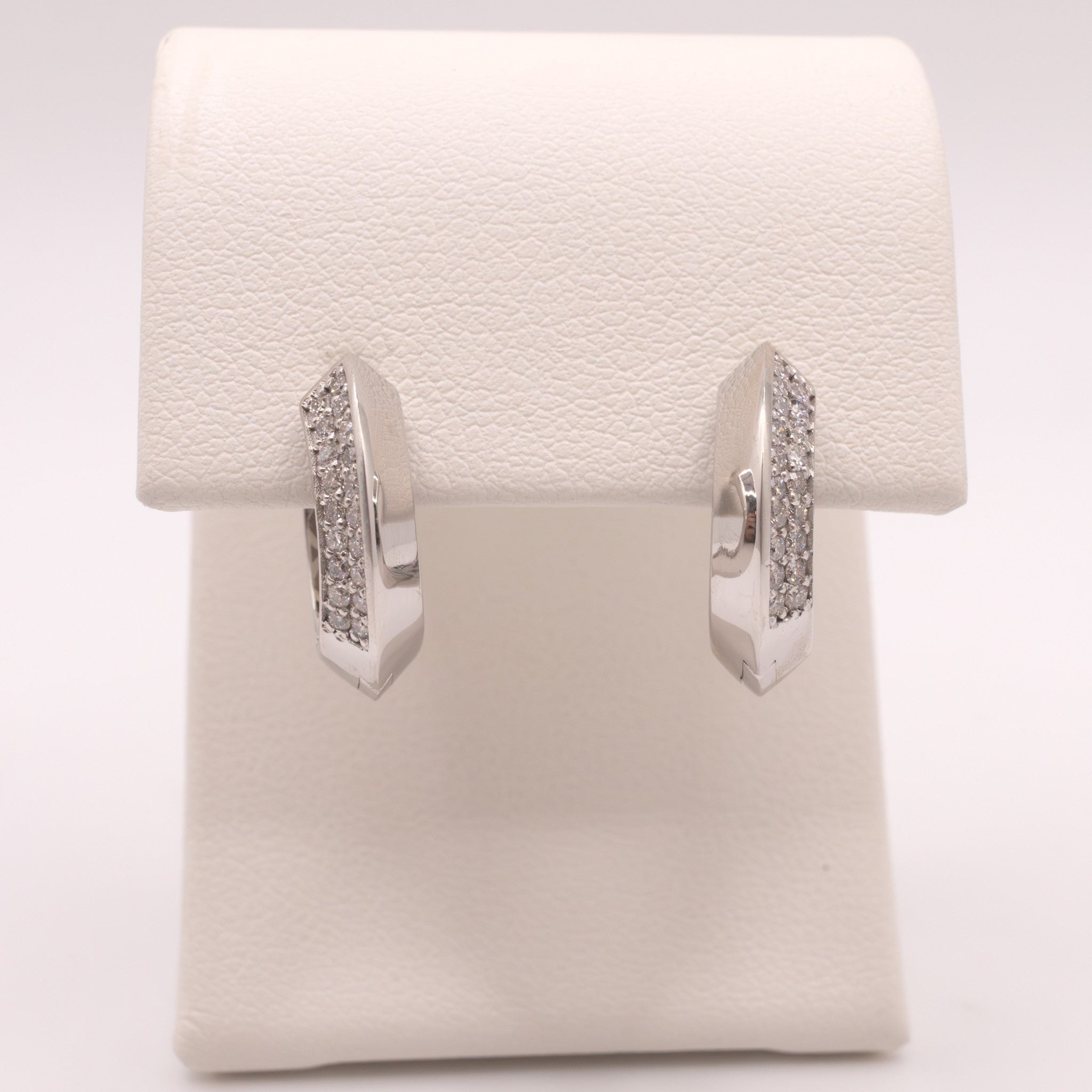 14KWG Diamond Knife Edge Huggies