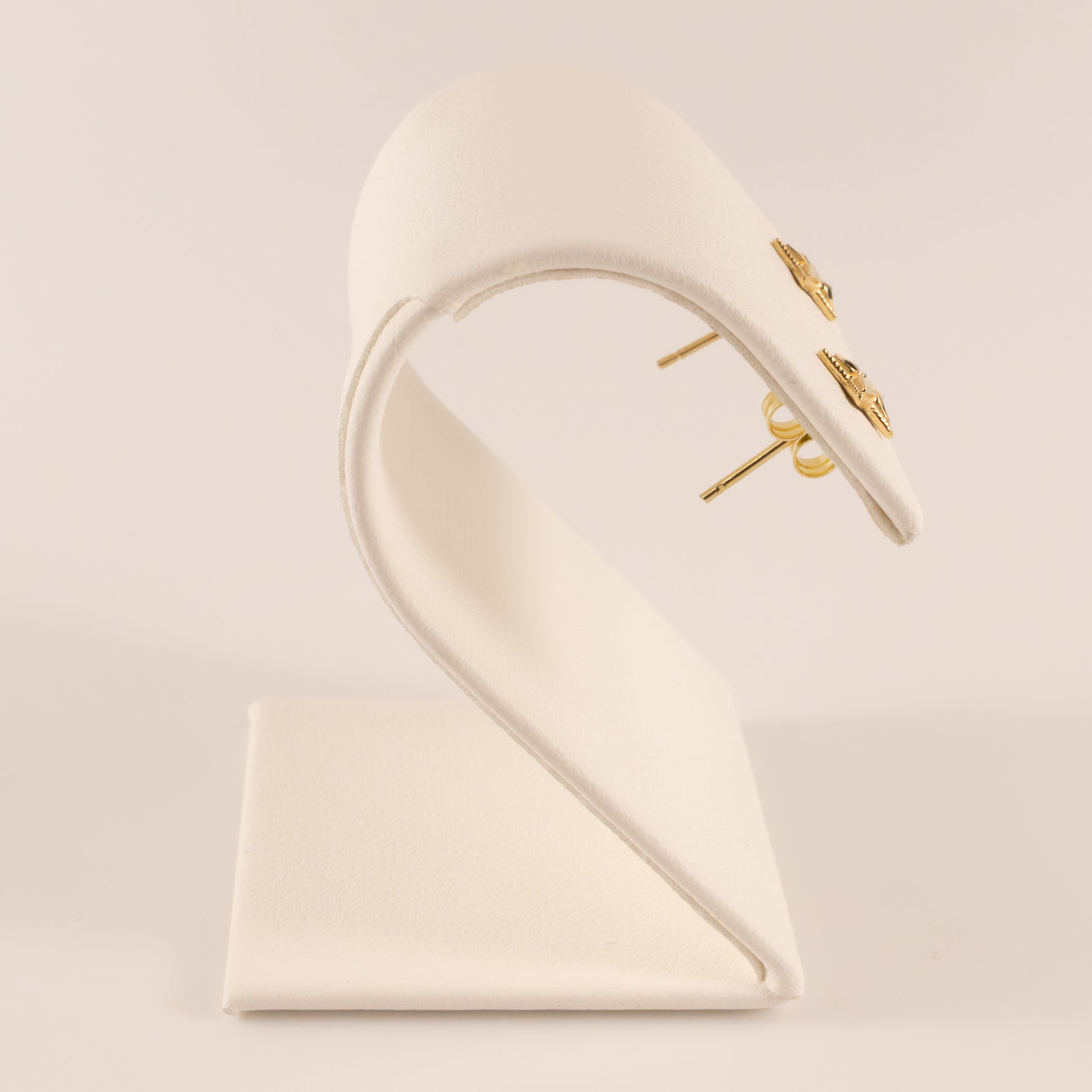 14KYG Star Shaped Stud Earrings