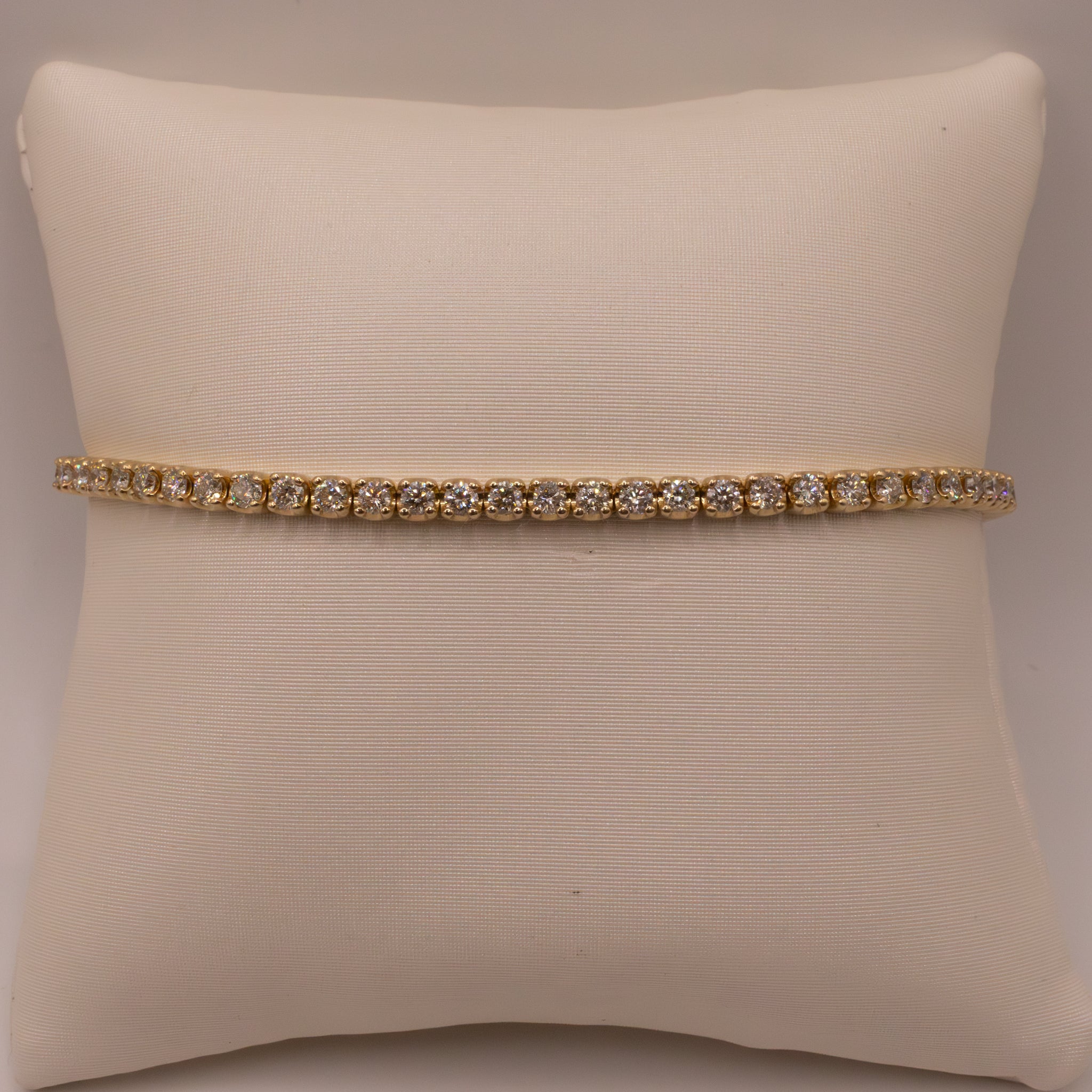 14KYG 3ct Diamond Tennis Bracelet