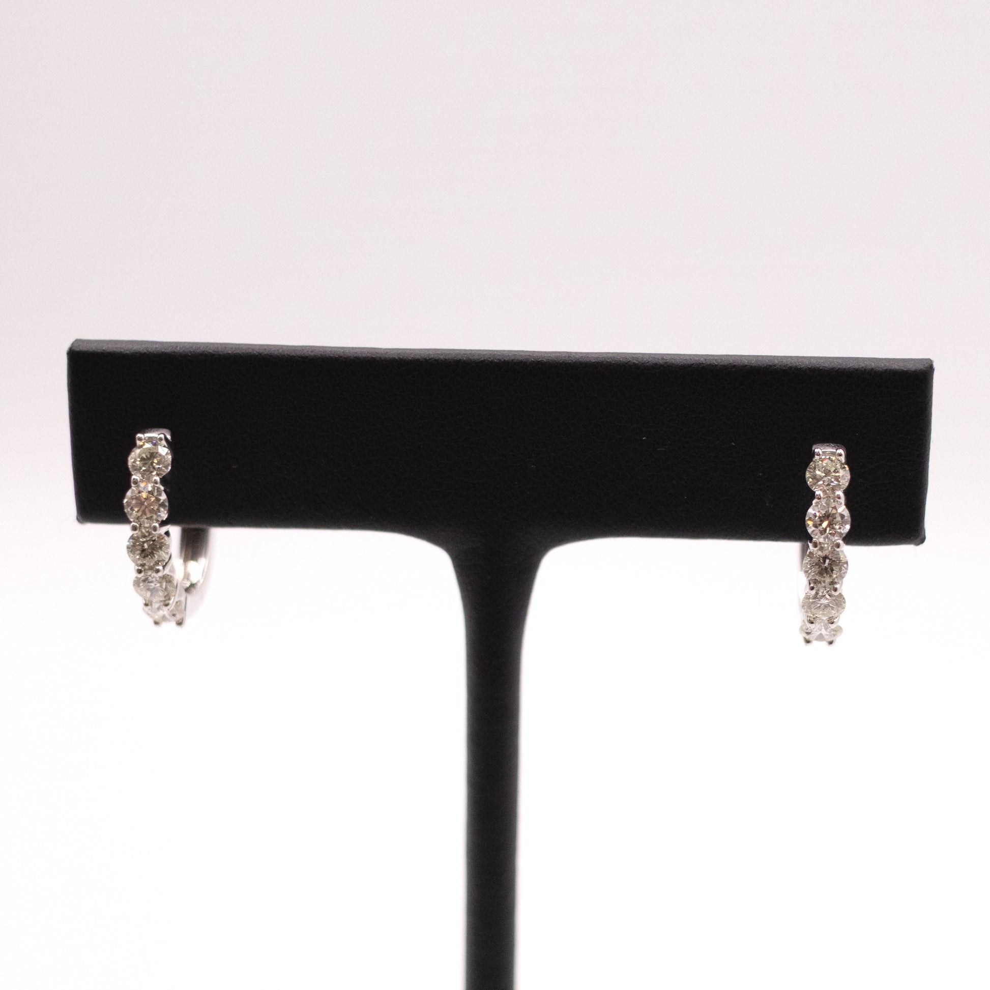 14KWG Diamond Shared Prong Hoop Earrings