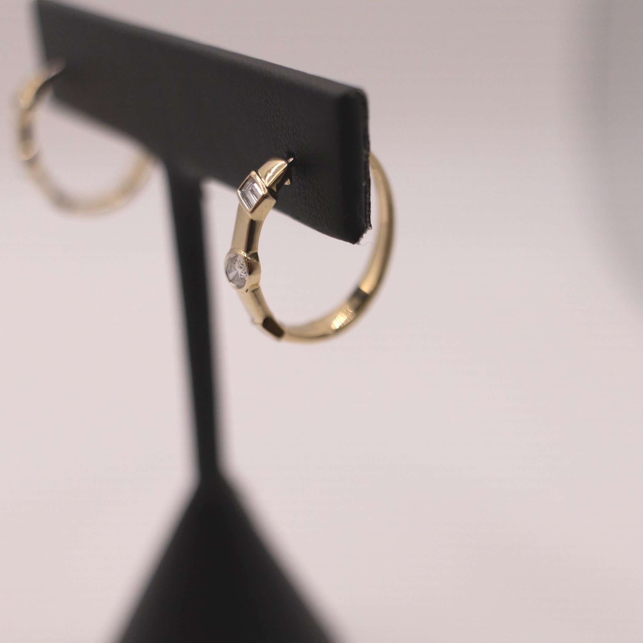 14KYG Diamond Oval and Baguette Flush set Hoop Earrings